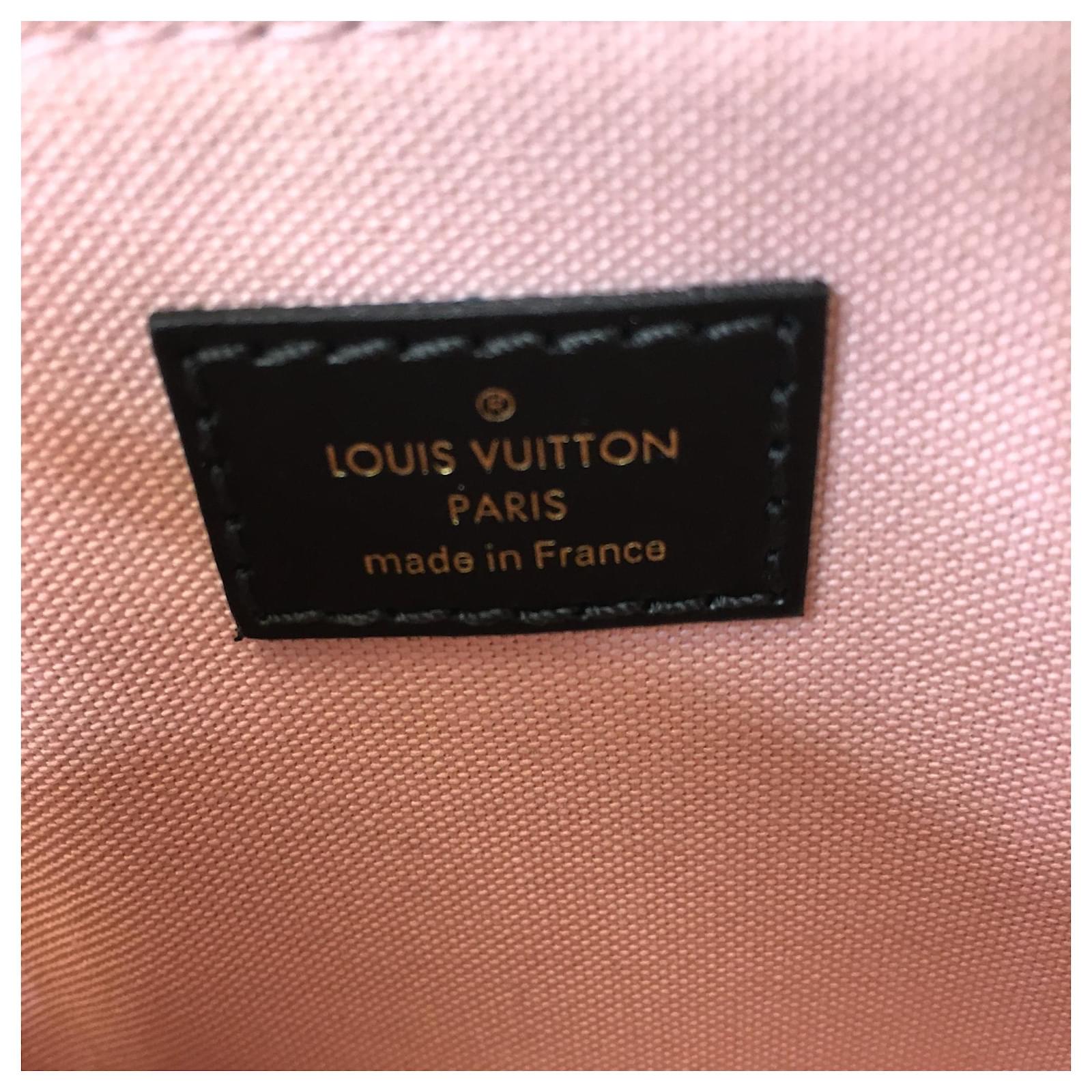 Louis Vuitton Alma Nano Owl Monogram Canvas Multiple colors Leather  ref.570442 - Joli Closet