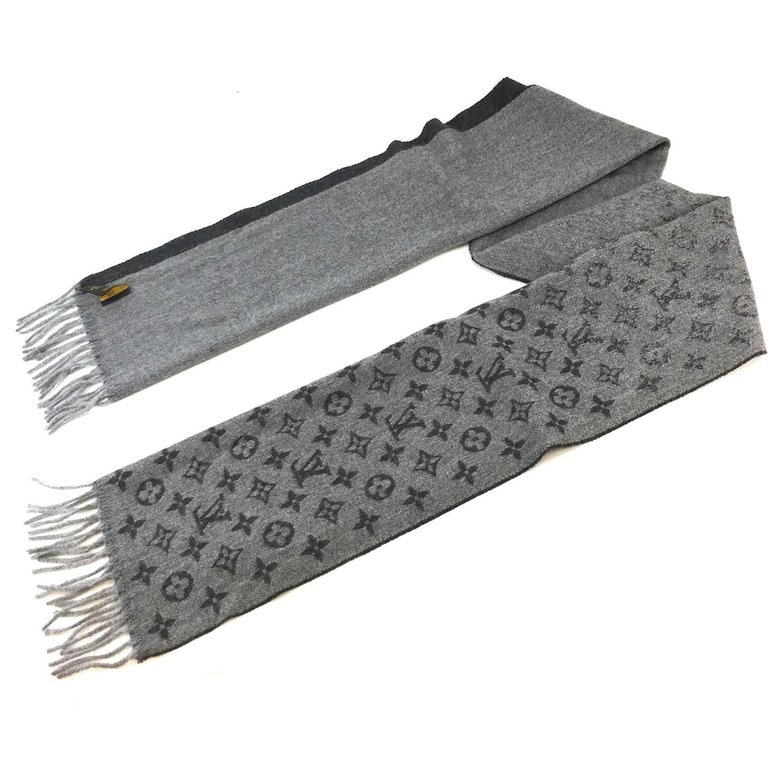 Louis Vuitton Monogram Gradient Wool Scarf