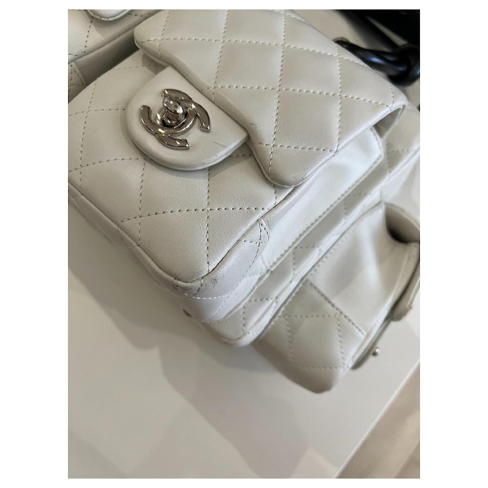 Cambon reporter leather handbag Chanel White in Leather - 25681339