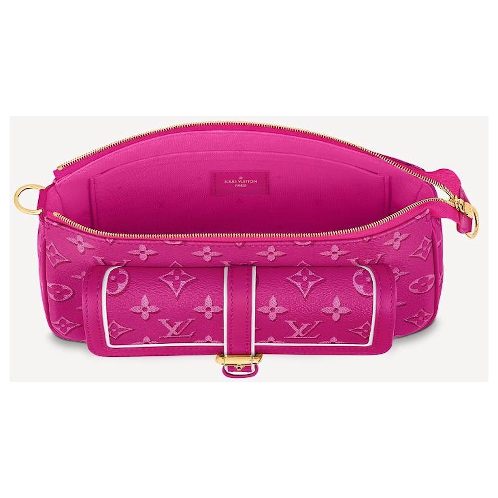 Handbags Louis Vuitton LV Multi Pochette Accessories Maxi