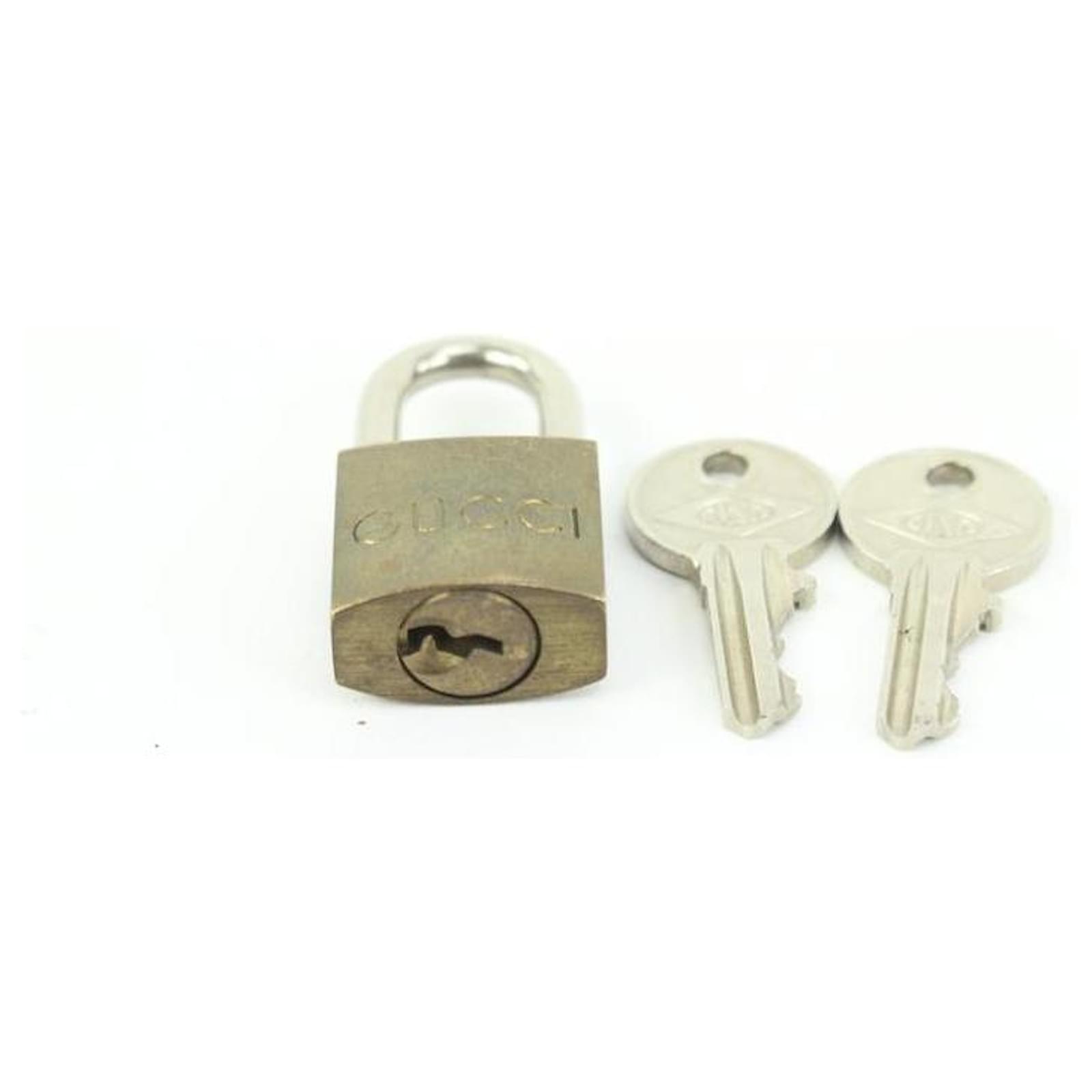 Gucci Brass Logo Padlock and Key Cadena Lock Set Bag Charm ref