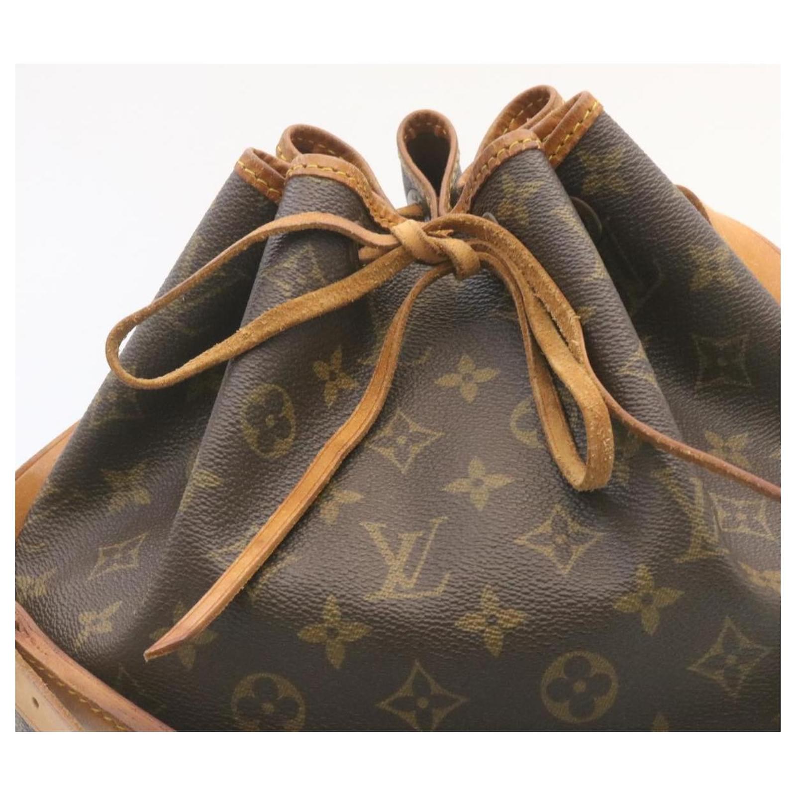 The Ultimate Guide to the Louis Vuitton Speedy  Louis vuitton handbags  neverfull Louis vuitton Louis vuitton handbags