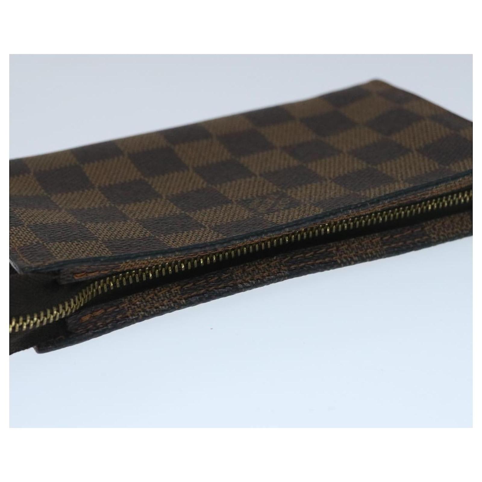 LOUIS VUITTON Damier Ebene Marais Pouch LV Auth ki1797 ref.579756