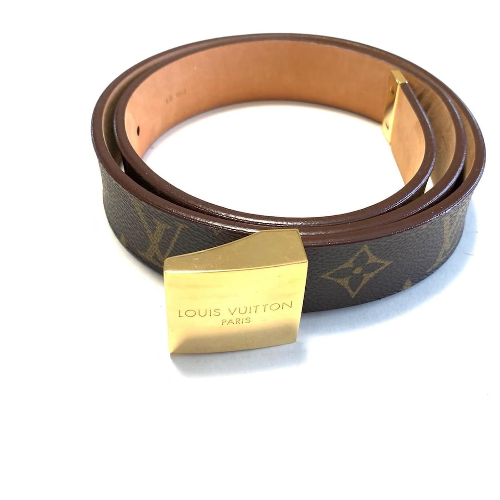 m9043 louis vuitton belt