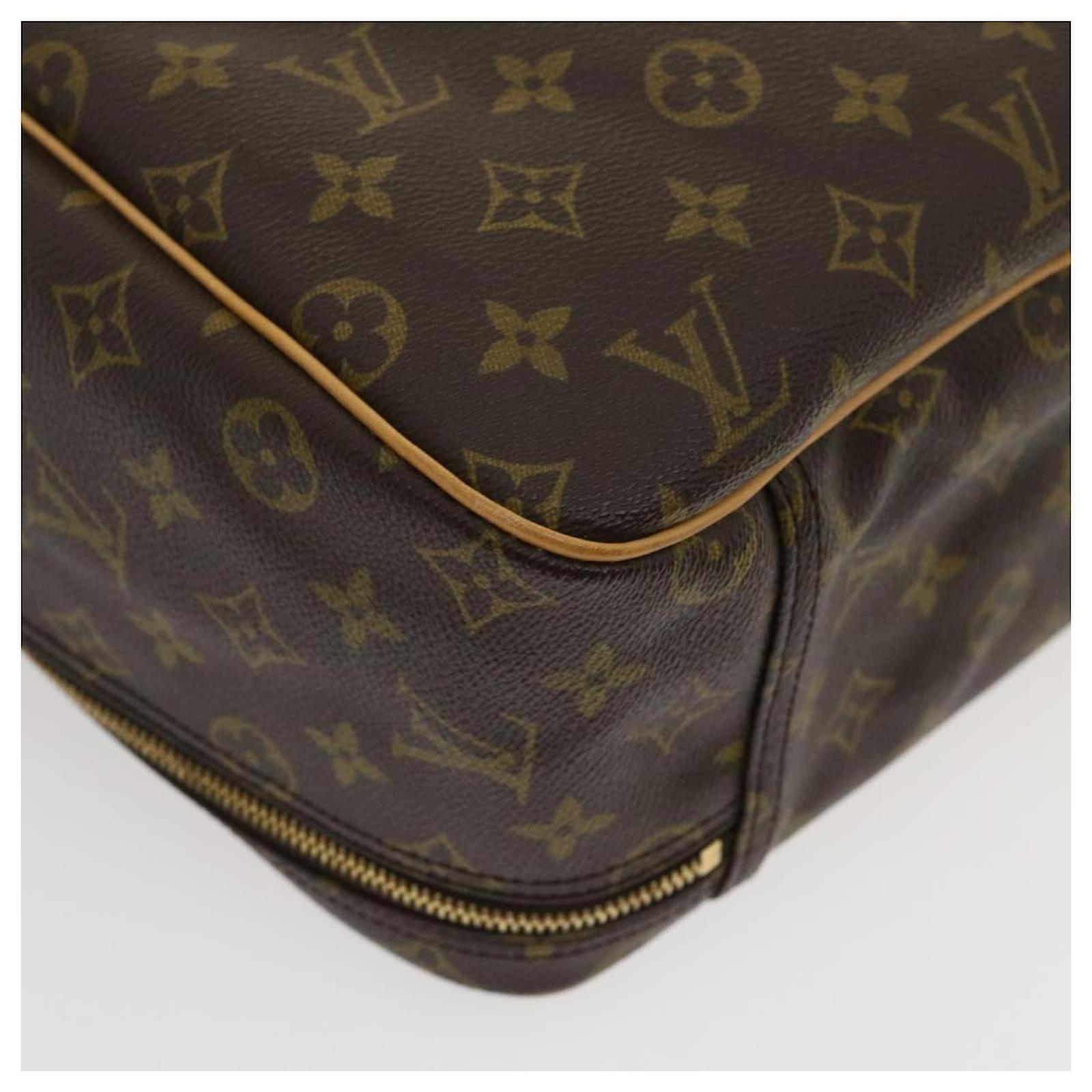 LOUIS VUITTON Monogram Excursion Hand Bag M41450 LV Auth ai655