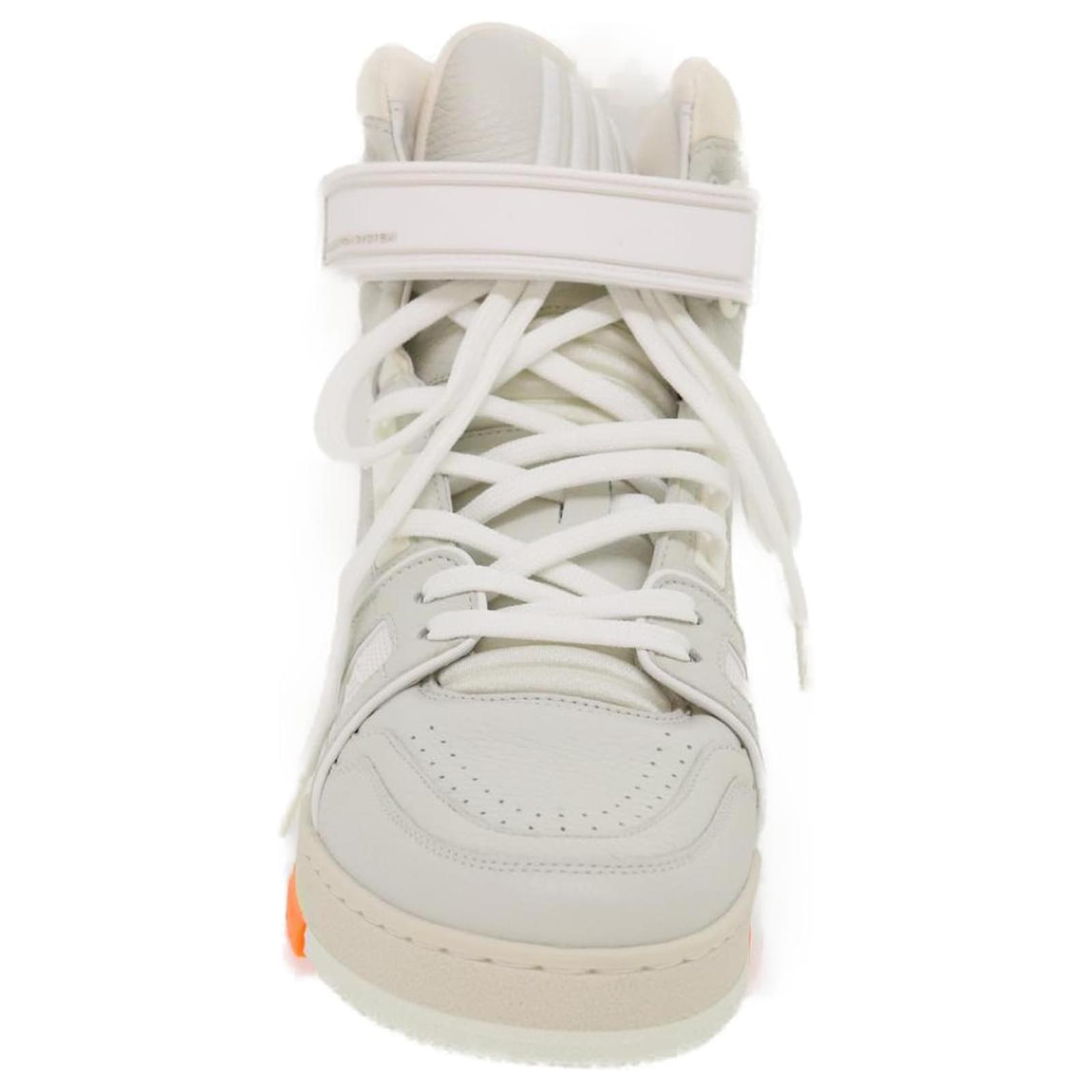 Louis Vuitton Sneakers White Leather ref.958360 - Joli Closet