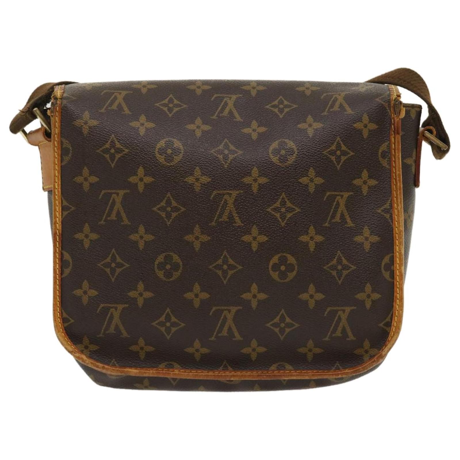 Louis-Vuitton-Monogram-Messenger-Bosphore-PM-Shoulder-Bag-M40106