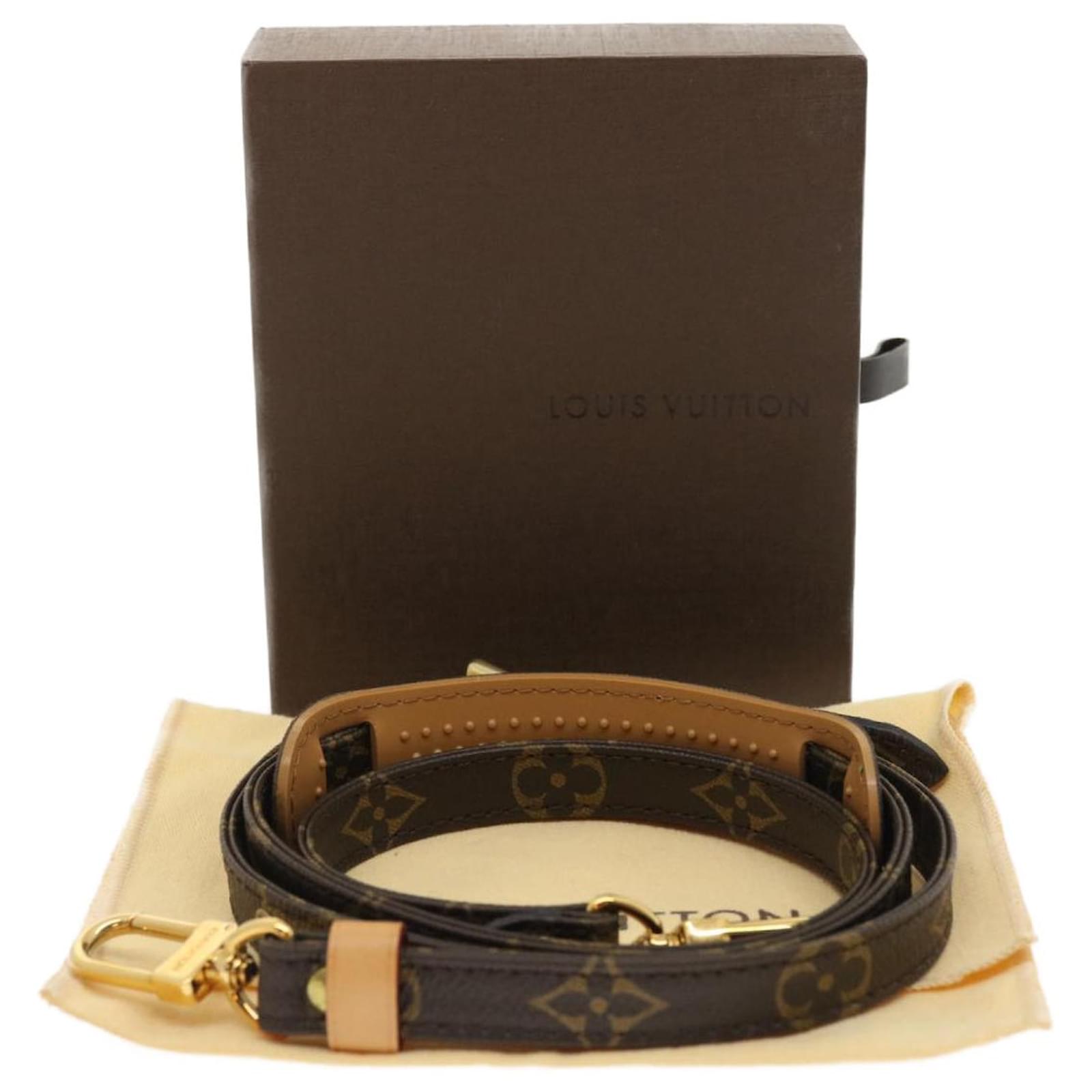 Louis Vuitton monogram shoulder strap 46.5 LV Auth 47203 Cloth ref.987369  - Joli Closet