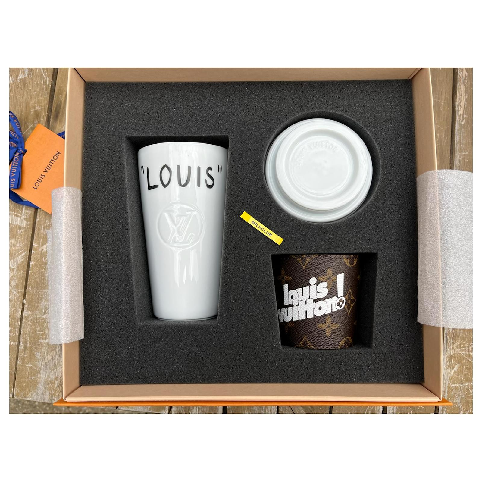 LOUIS VUITTON Monogram Calfskin Everyday LV Coffee Cup Pouch 907350   FASHIONPHILE