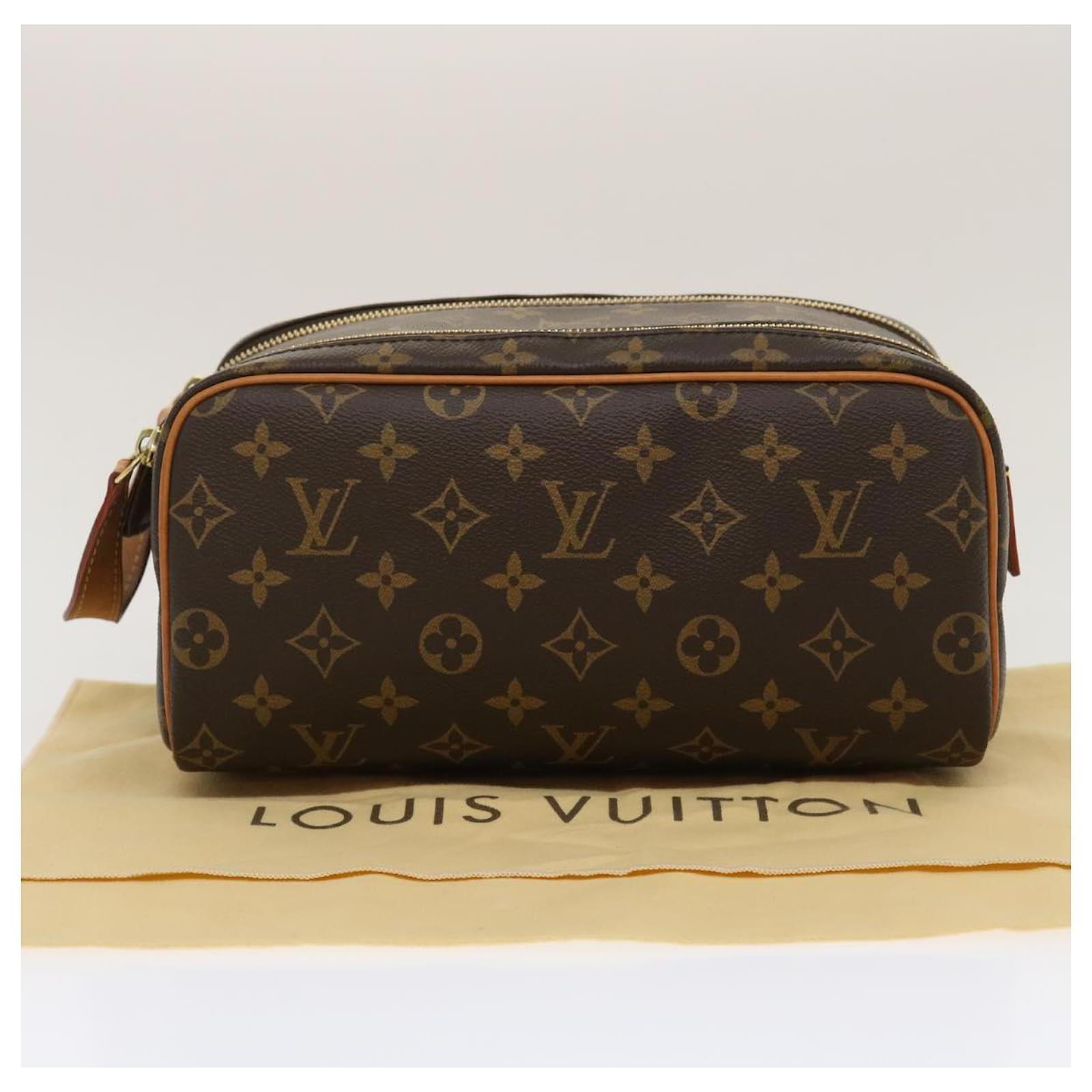 Authentic Louis Vuitton Monogram Dopp Kit Travel Pouch Purse M44494
