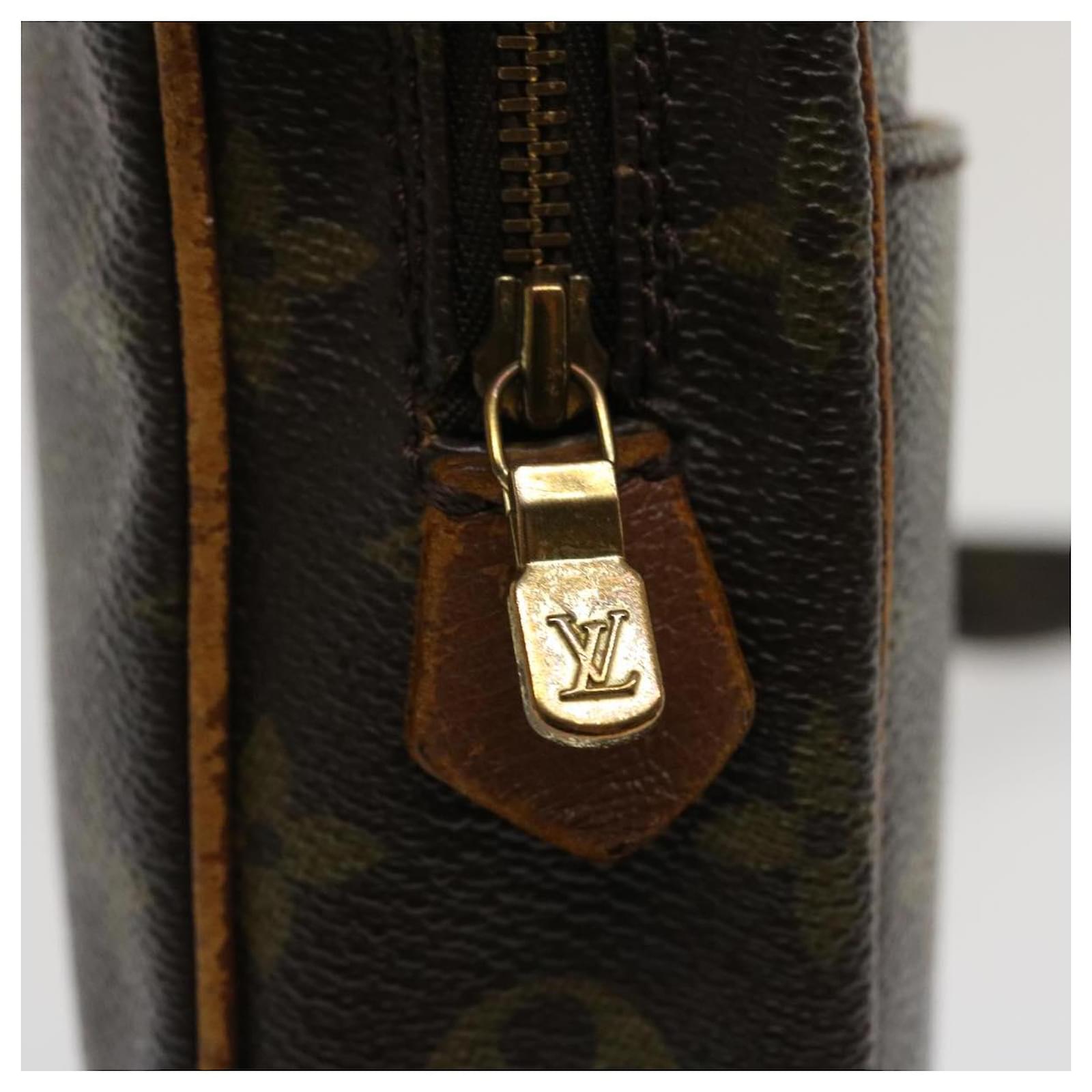 LOUIS VUITTON Monogram Mini Danube Shoulder Bag Vintage M45268 LV Auth  bs974 Cloth ref.584638 - Joli Closet