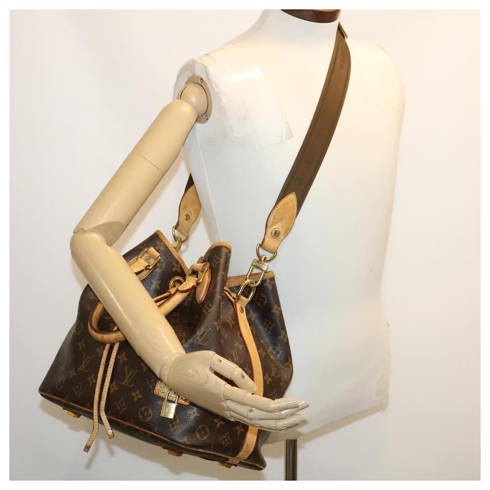 Louis Vuitton Monogram Neo 2Way Shoulder Bag 2way M40372 LV Auth 29547 Cloth  ref.584704 - Joli Closet