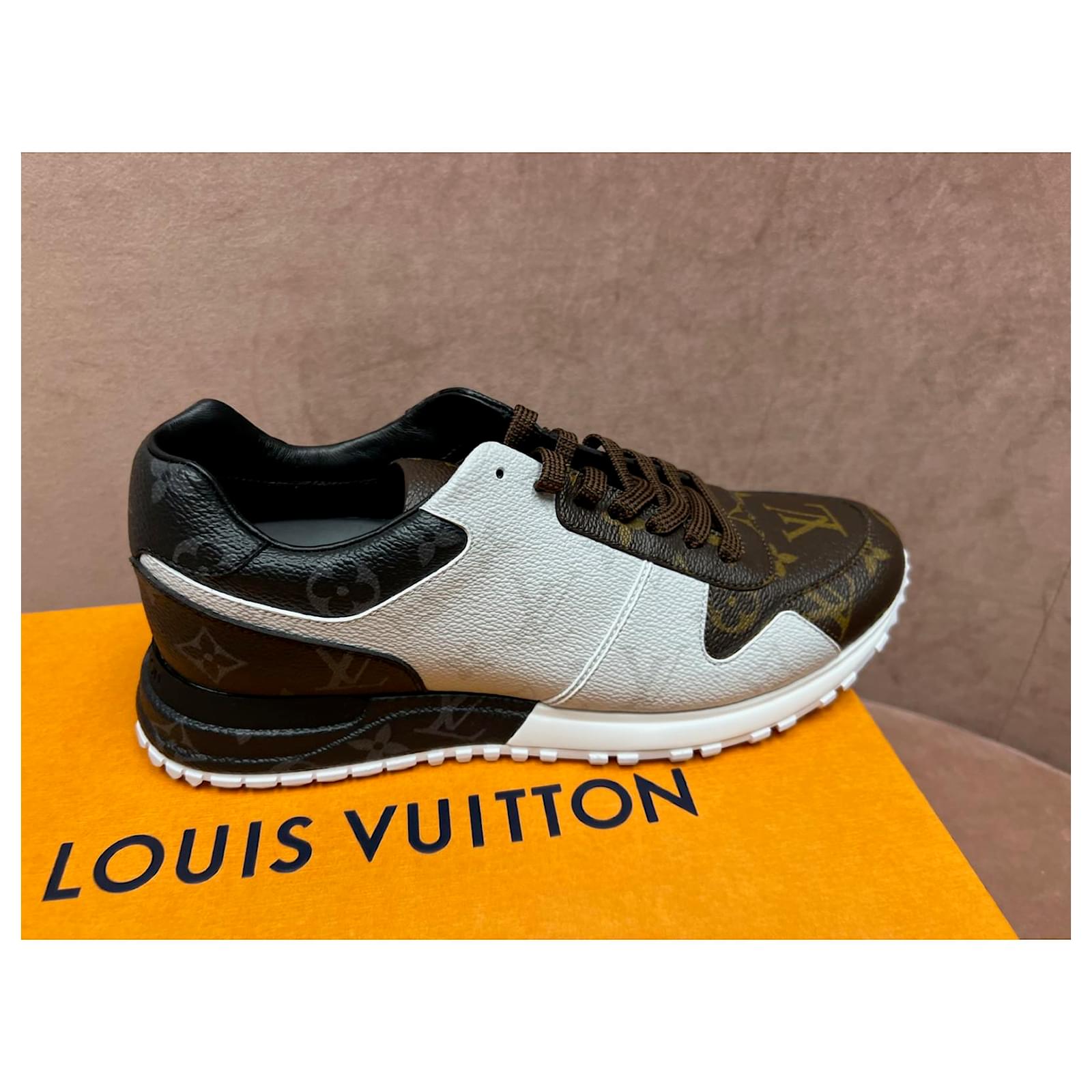 Louis Vuitton LV Run Away Trainers new Multiple colors Leather ref.586626 -  Joli Closet