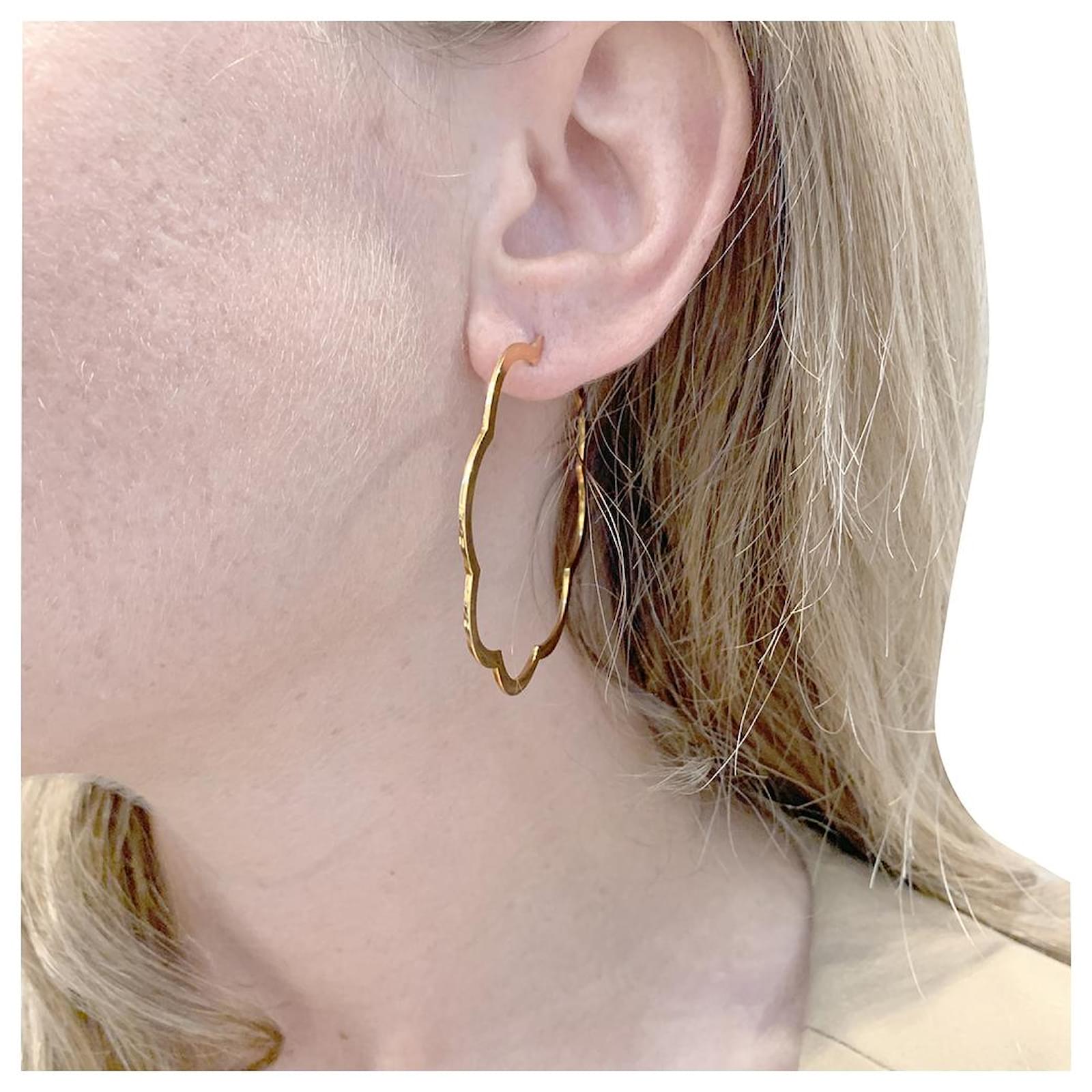 chanel camellia hoop earrings
