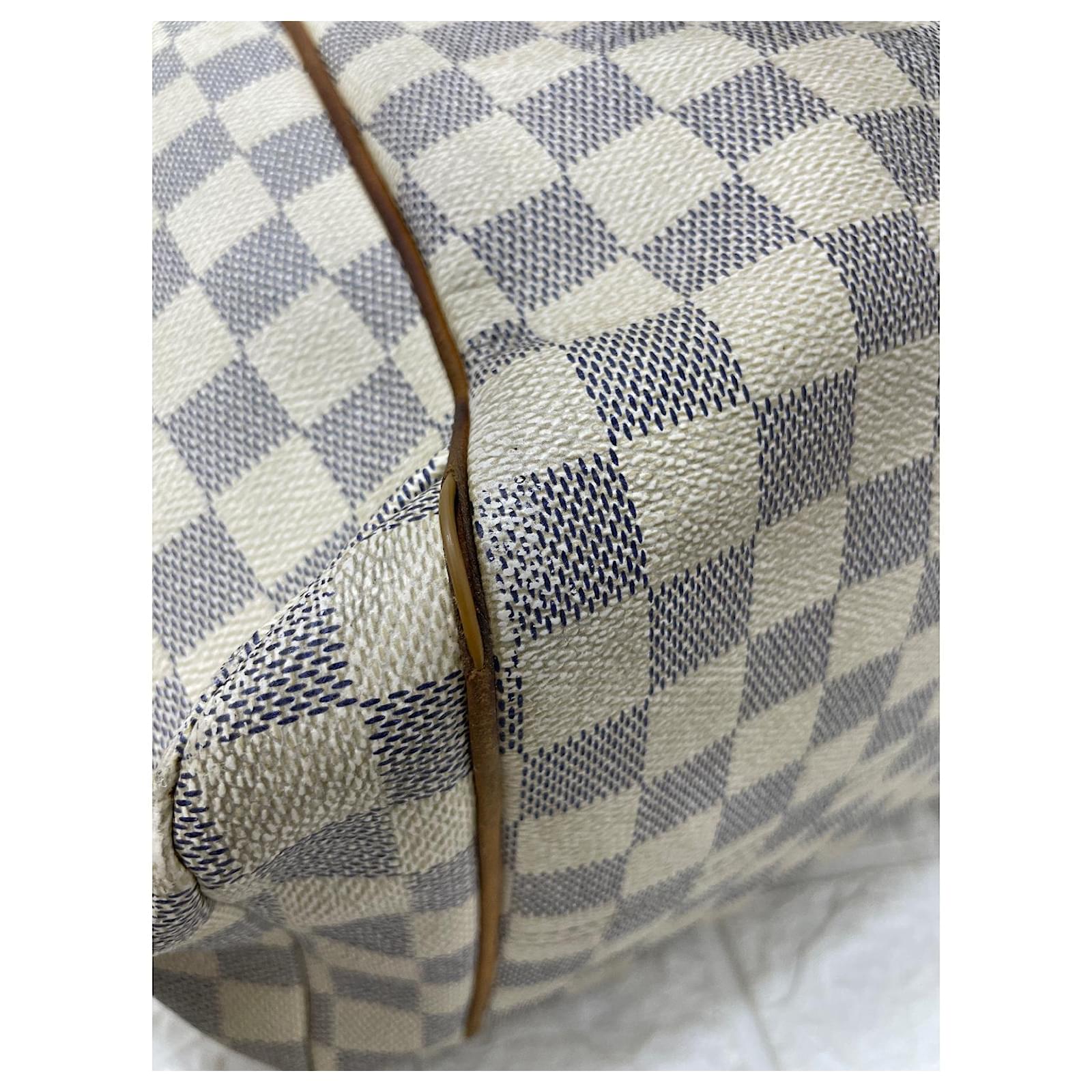 Louis Vuitton Totally Damier Azur tote bag Beige Cloth ref.587520 - Joli  Closet