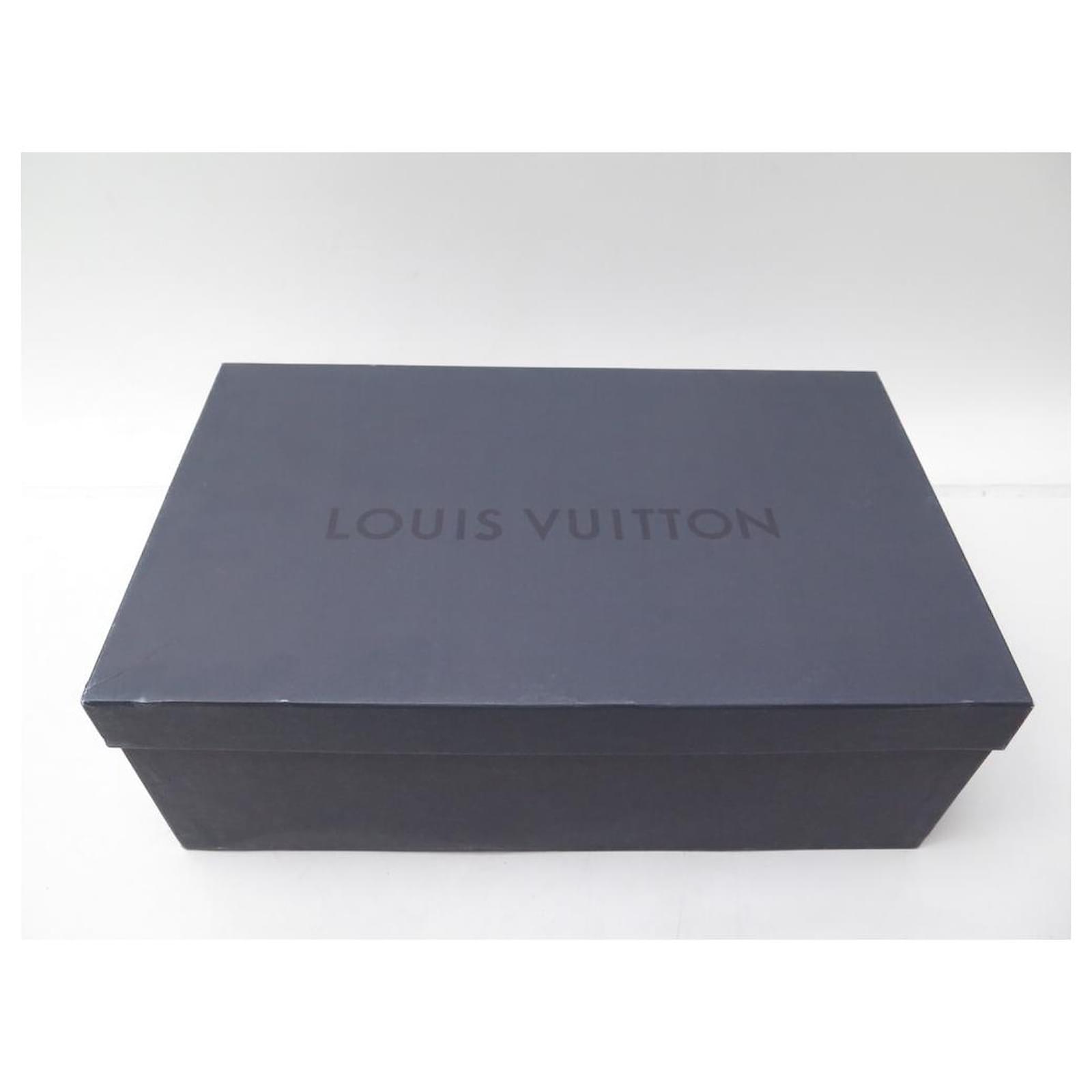 En cuir verni Louis Vuitton X NBA Autre taille 9.5 US en Cuir verni -  36006103