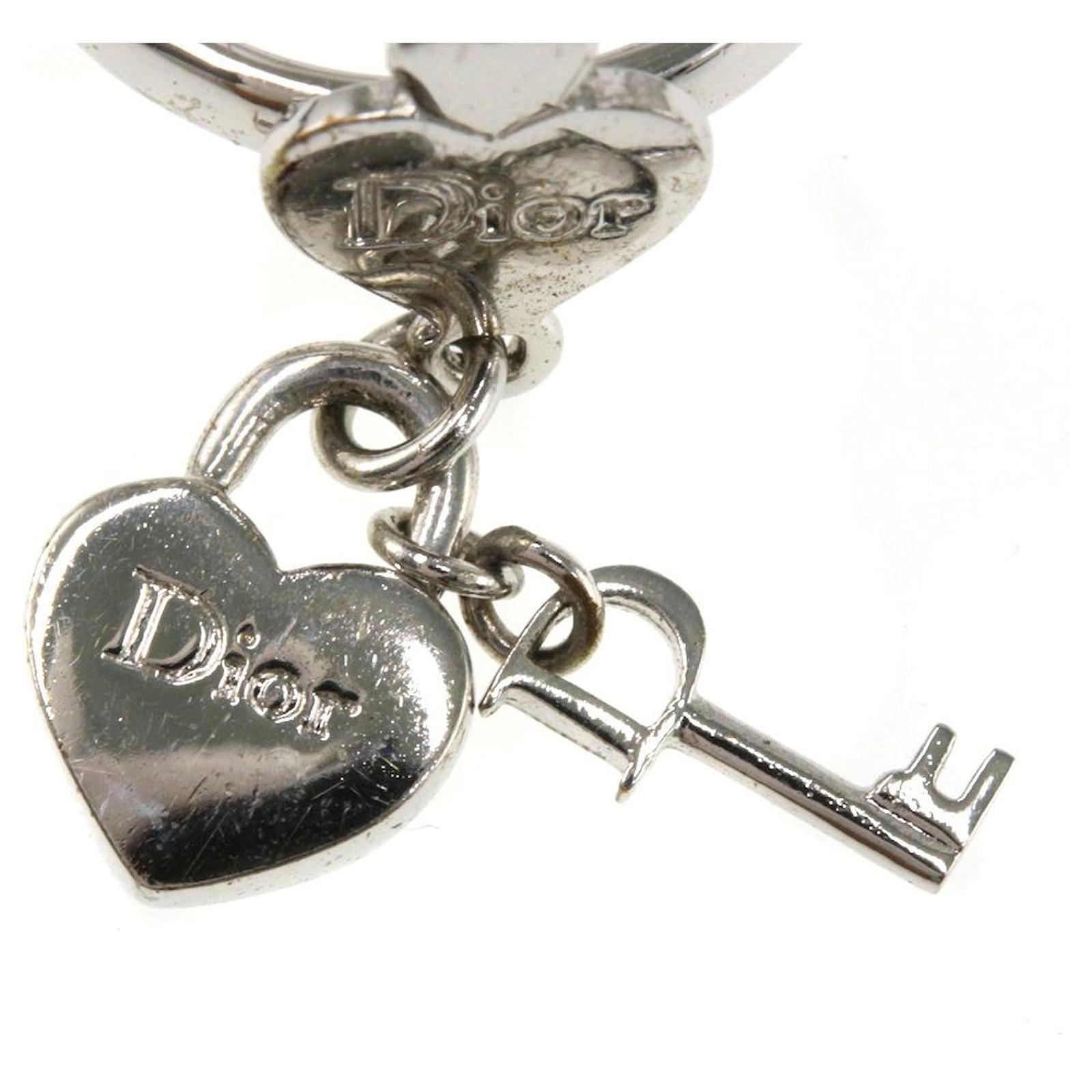 Dior Heart Ring 2025 | applelady.ca