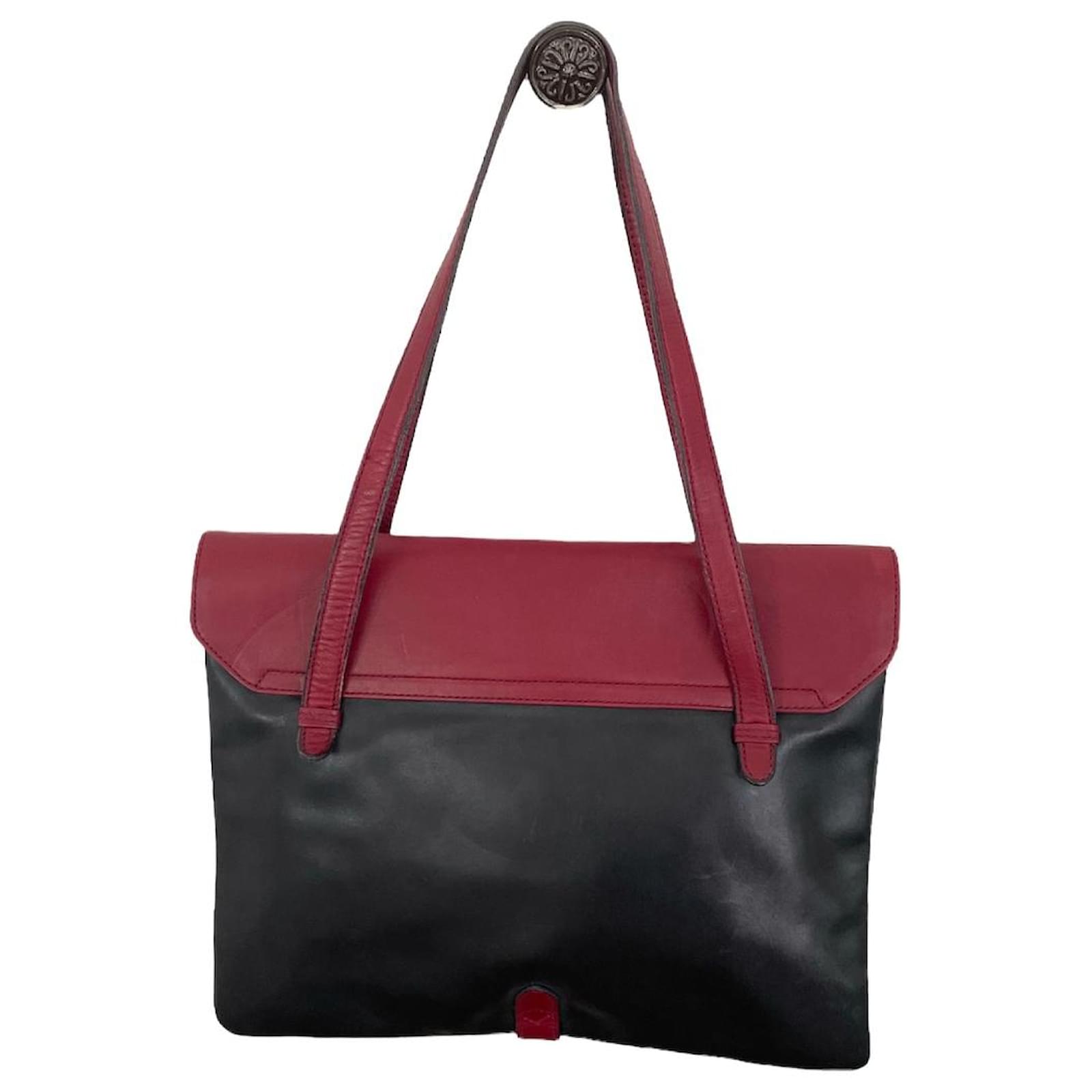 Vintage hand or shoulder bag 70s Lancel black and burgundy leather