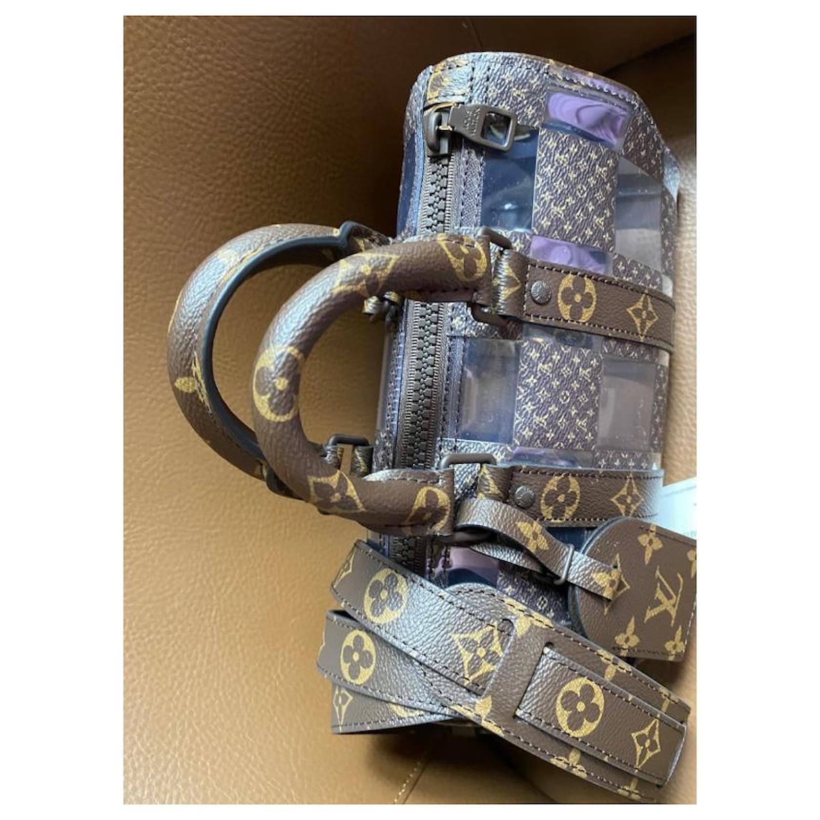 Louis Vuitton Keepall PRISM 50B Virgil Abloh, Men's Fashion, Bags, Belt  bags, Clutches and Pouches on Carousell