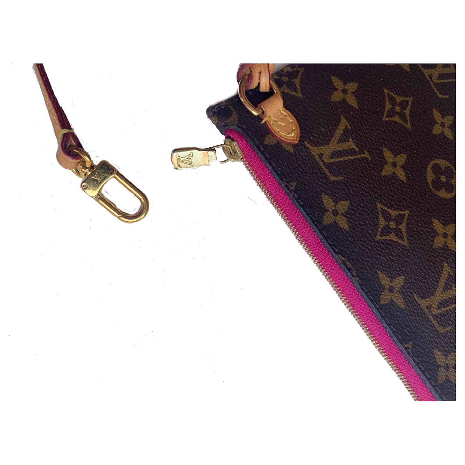 Louis Vuitton Neverfull Monogram Pochette Dark brown Cloth ref.591749 -  Joli Closet