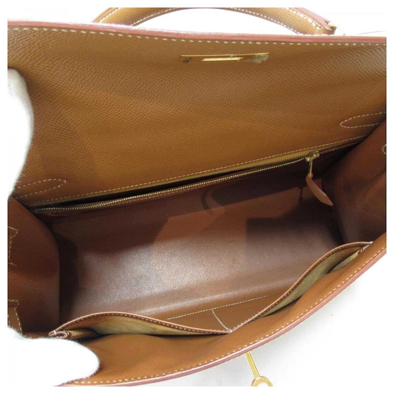 Hermès Kelly 32 Chocolate brown Gold hardware Leather ref.656569 - Joli  Closet