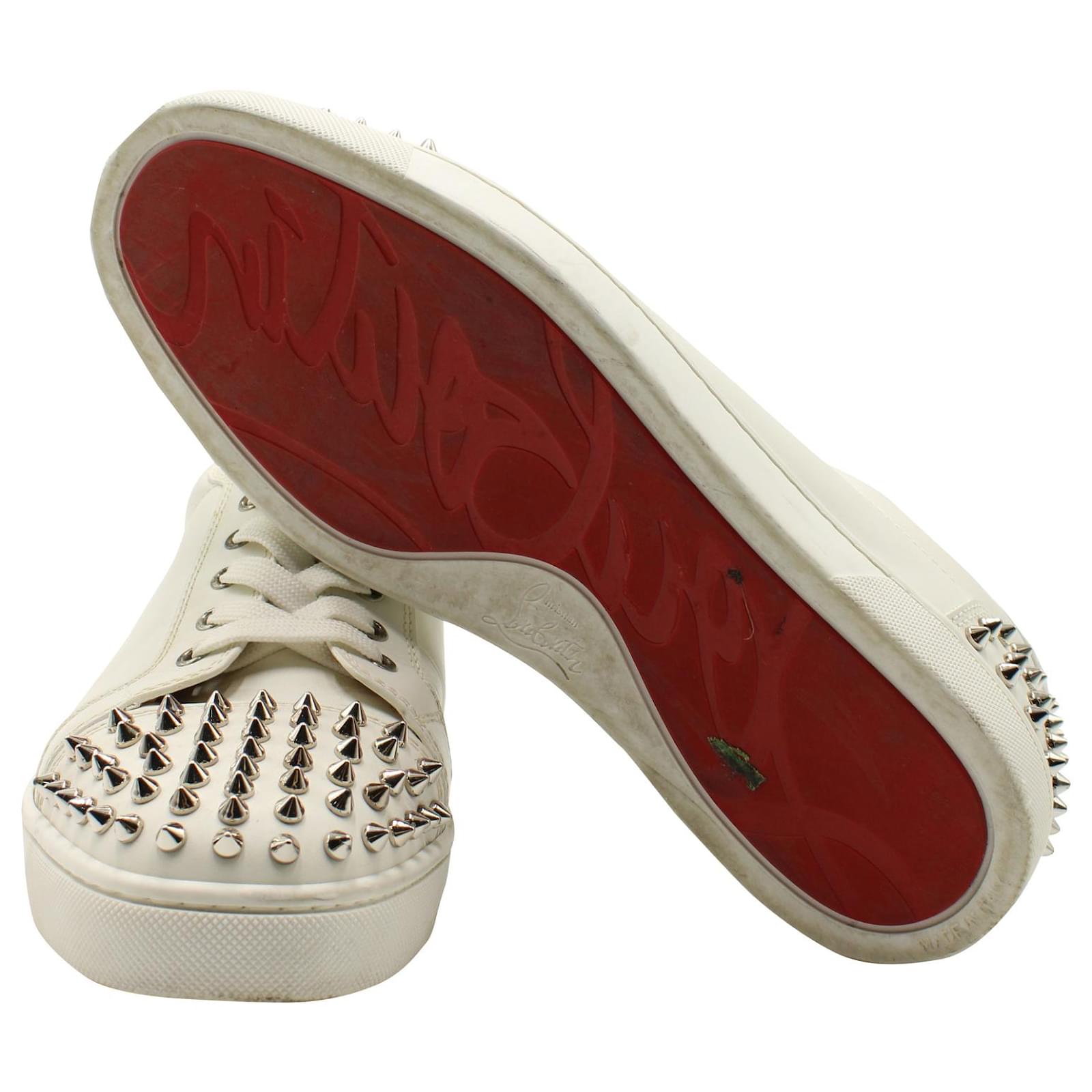 Christian Louboutin Viera 2 Studded Spike Sneakers in White Leather  ref.595521 - Joli Closet