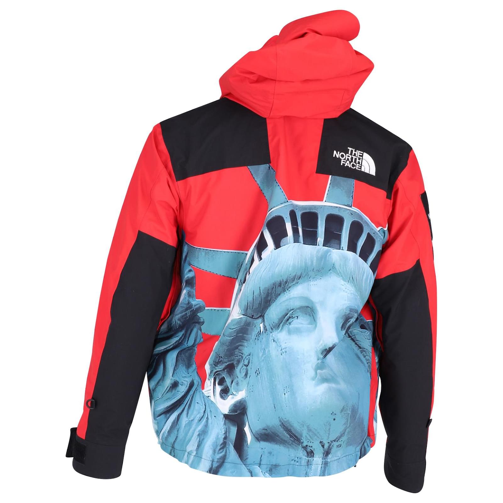 Supreme x The North Face Statue of Liberty Mountain Jacket in Red 