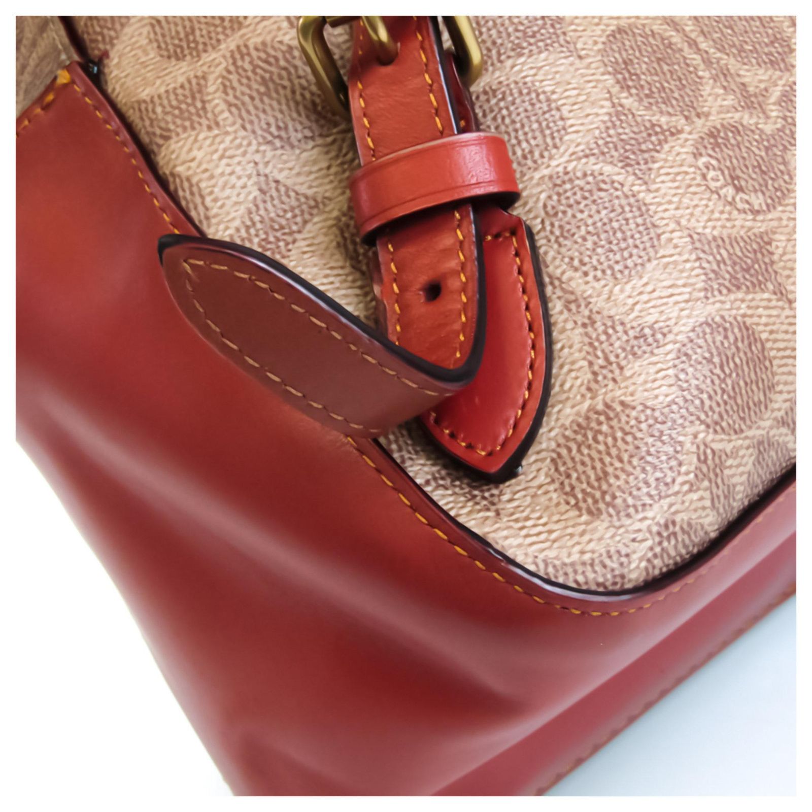 596397 Backpacks Coach Brown Cloth ref.JC596397 (Sold) - Joli Closet