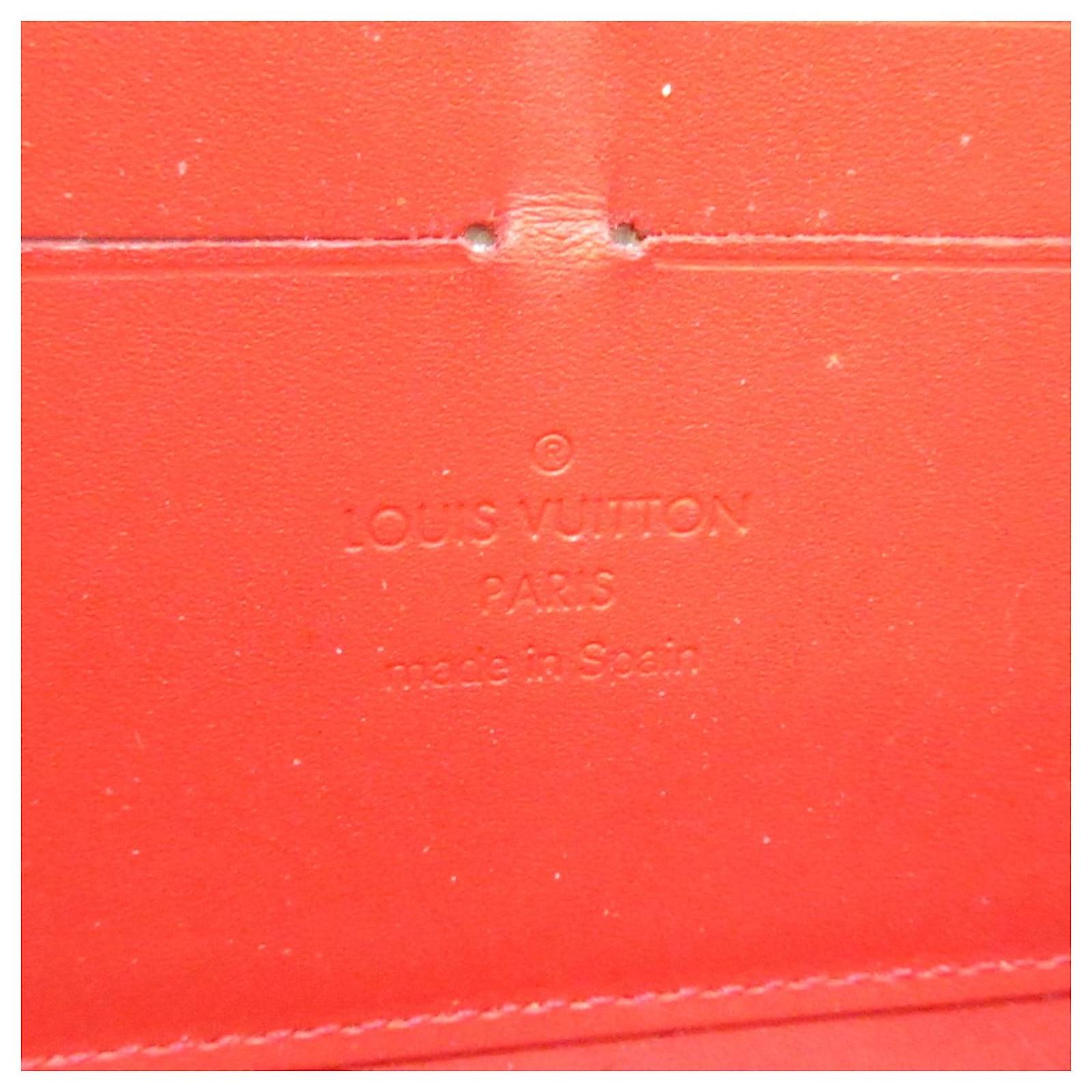 Louis Vuitton Zippy Wallet Taupe Patent leather ref.596531 - Joli