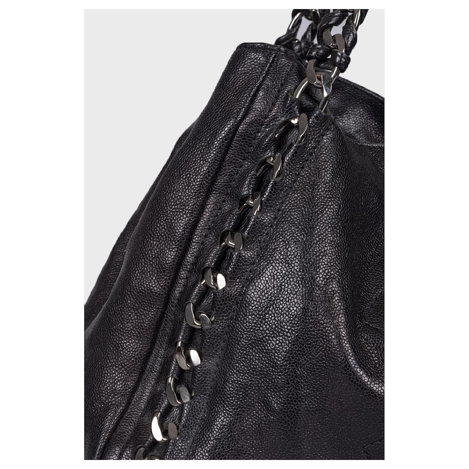 Chanel Modern Chain Tote Caviar East West Black Leather ref.596559 - Joli  Closet