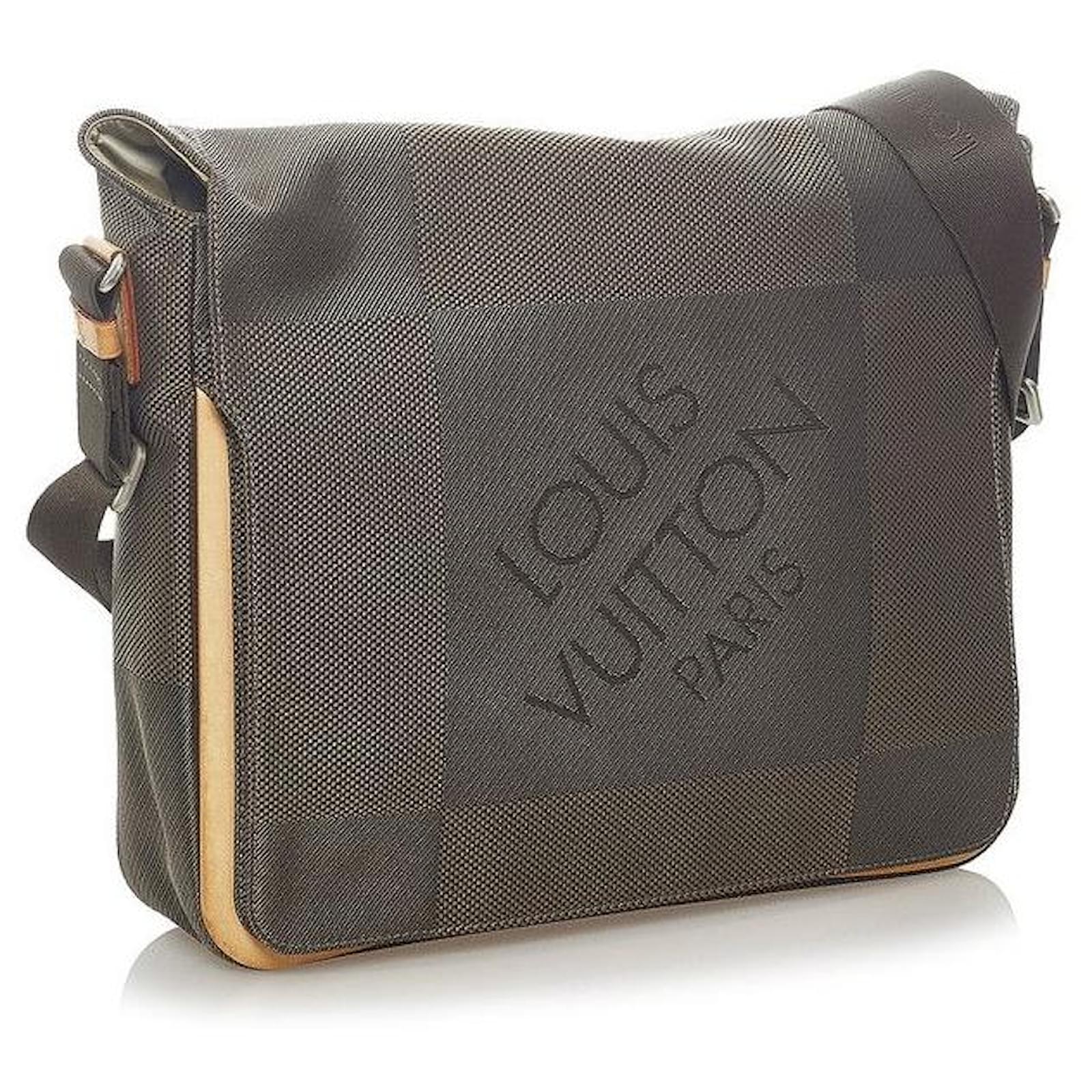 Louis Vuitton Black Damier Geant Terre Messenger Leather Cloth ref