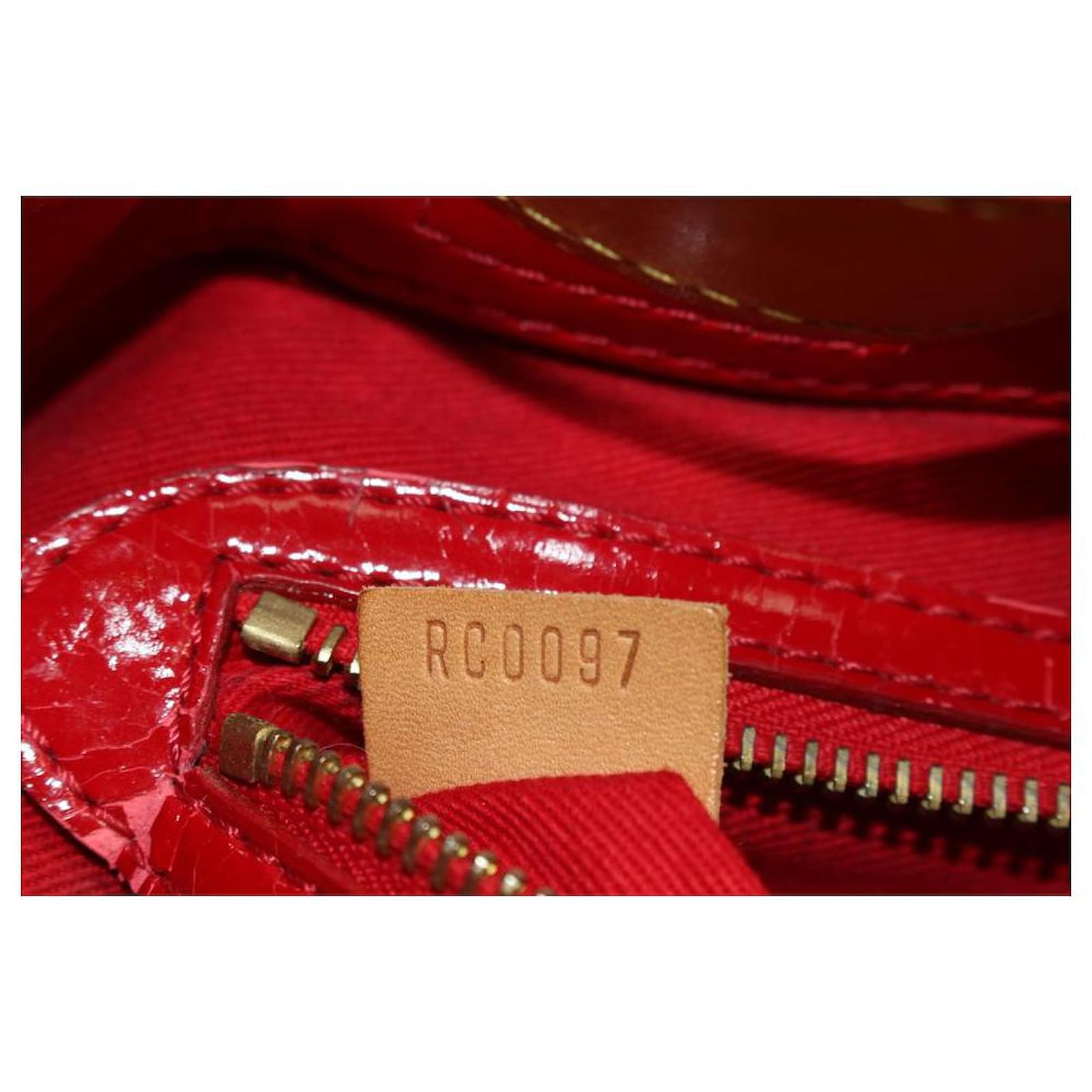 Louis Vuitton Limited Monogram x Red Rubis Salina GM Leather ref.599151 -  Joli Closet