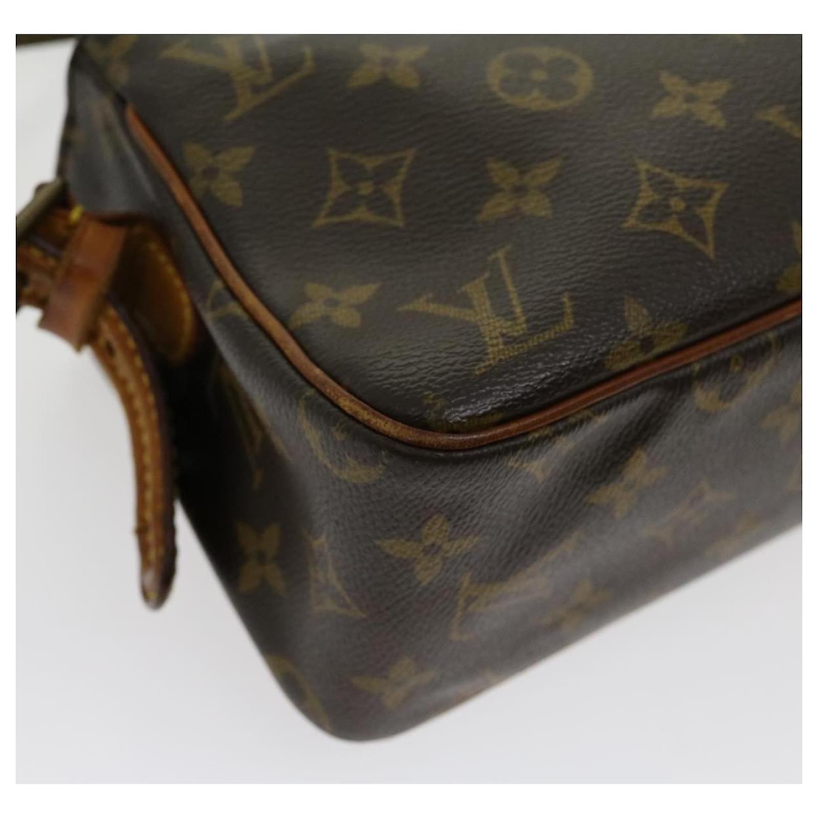 LOUIS VUITTON Monogram Viva Cite MM Shoulder Bag M51164 LV Auth pt2656  Cloth ref.599313 - Joli Closet