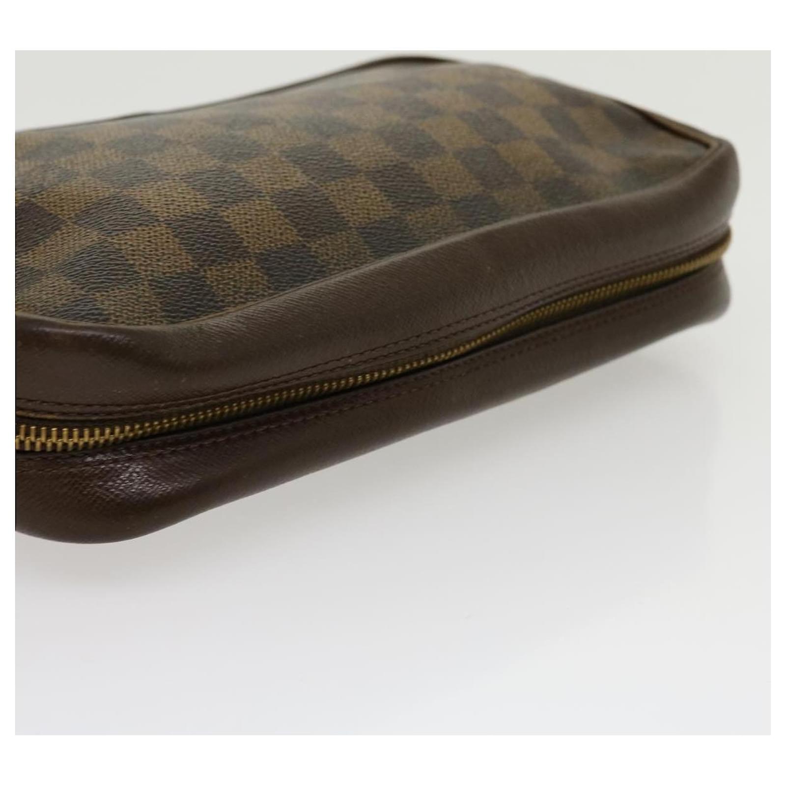 LOUIS VUITTON Damier Ebene Trousse Toilette Clutch Bag N47623 LV