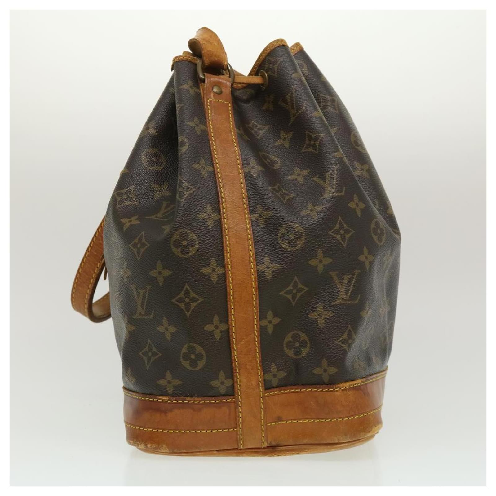 Louis Vuitton Monogram Petit Noe Shoulder Bag M42226 LV Auth 40073