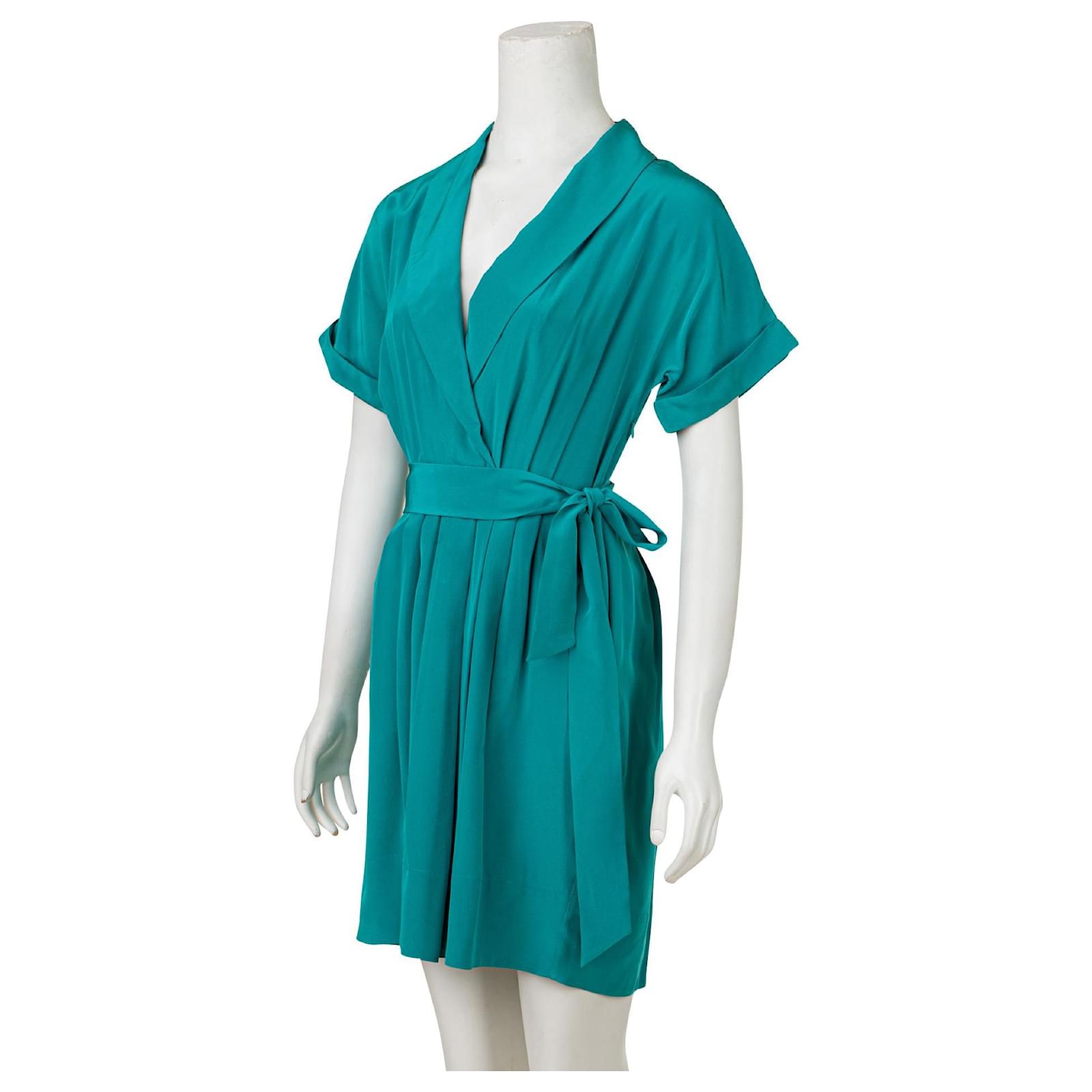 Bcbg Max Azria Notched Pleated Wrap Dress Silk ref.599912 Joli