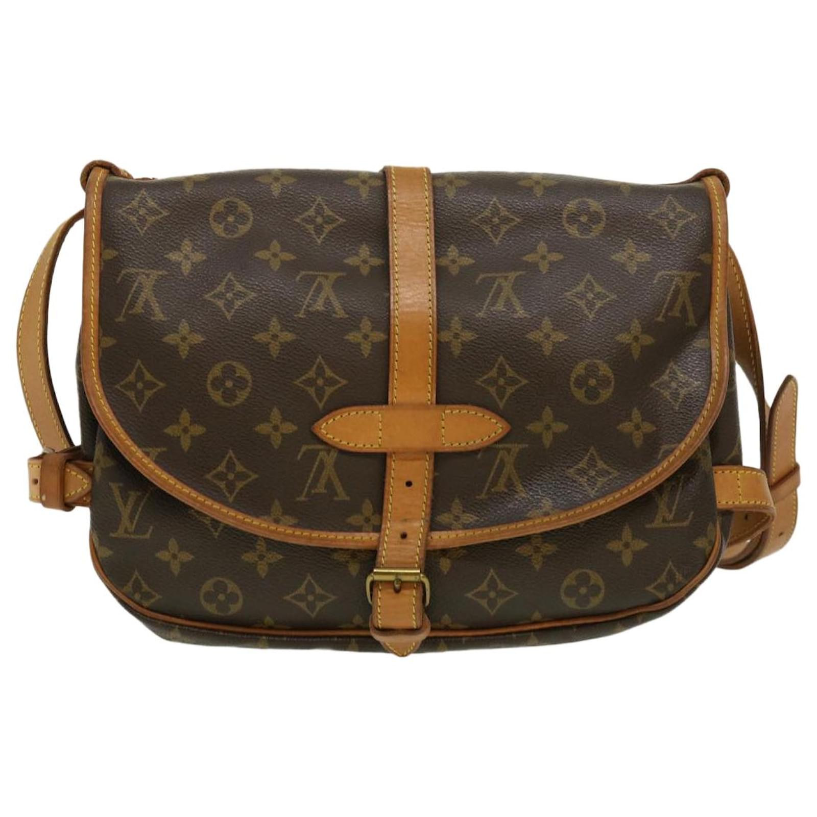 Louis Vuitton Monogram Saumur 30 Shoulder Bag M42256 LV Auth 29707 Cloth  ref.600644 - Joli Closet