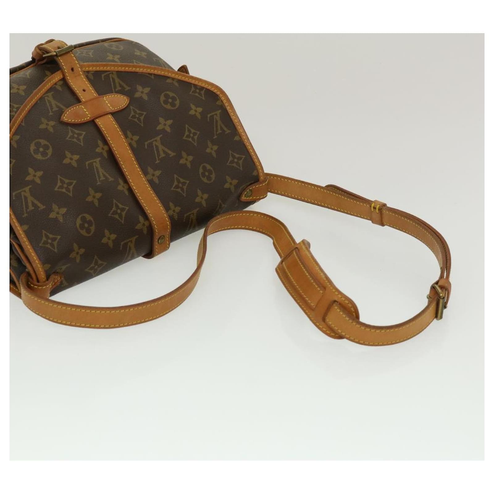 Louis Vuitton Monogram Saumur 30 Shoulder Bag M42256 LV Auth 29707 Cloth  ref.600644 - Joli Closet