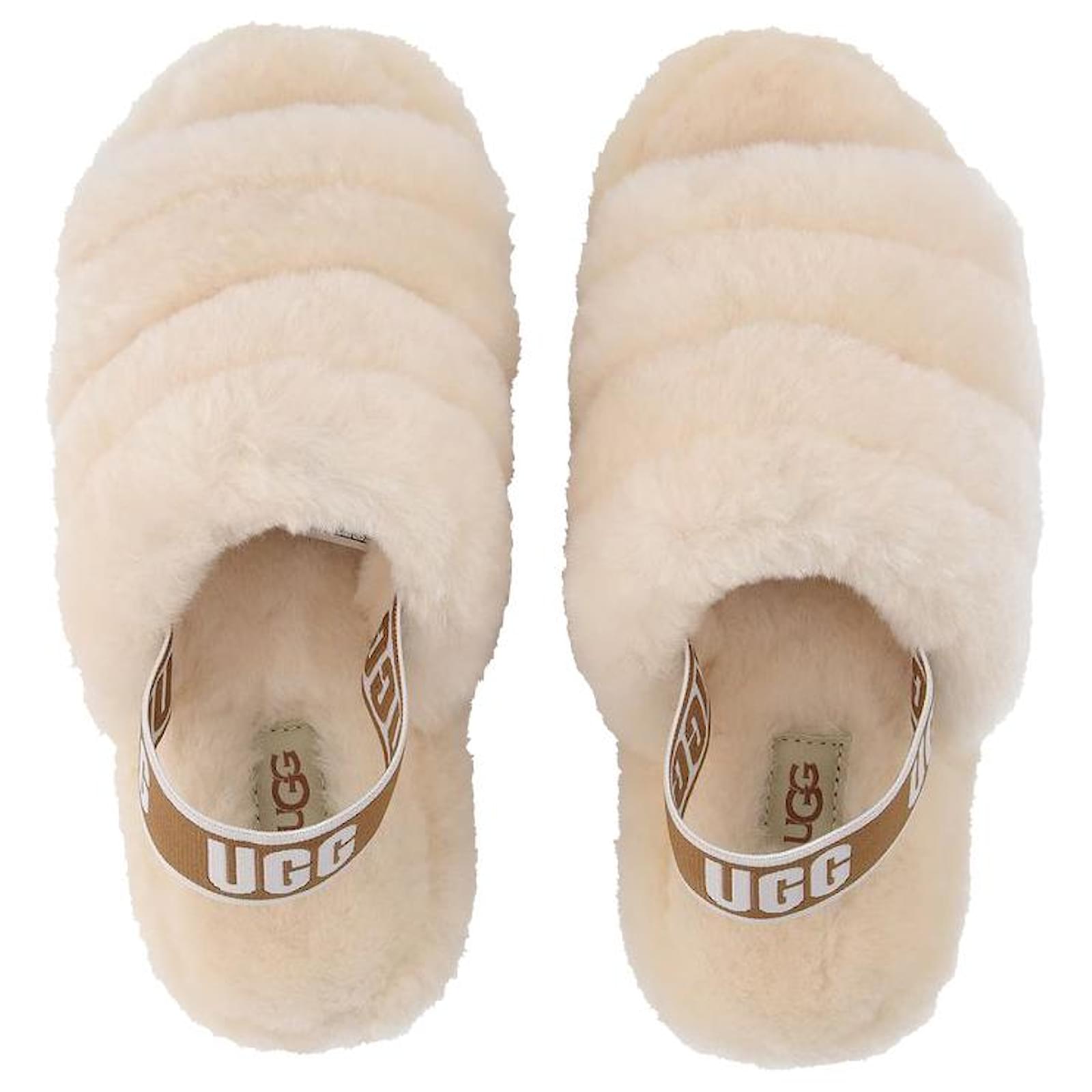 claquette fourrure ugg