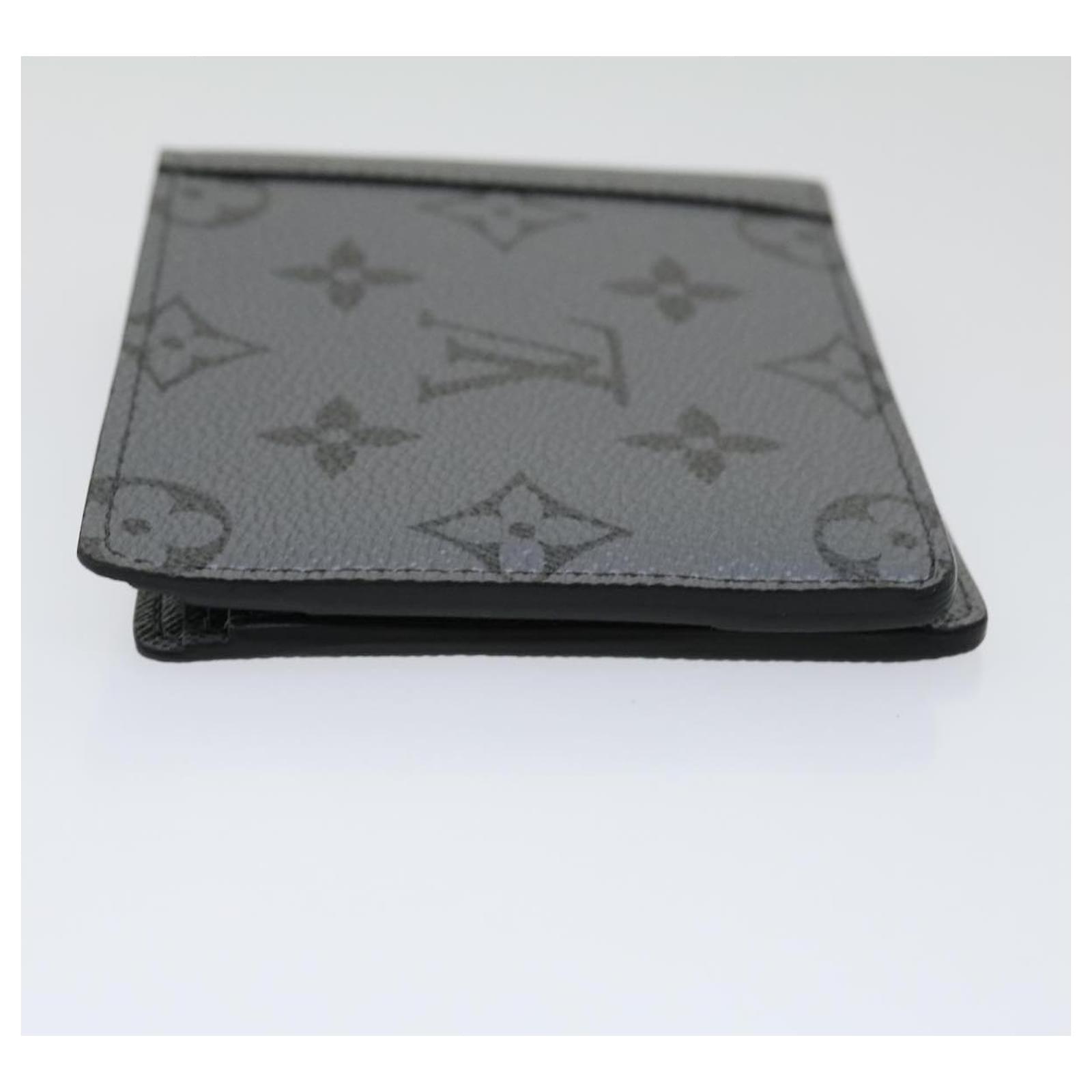 Louis Vuitton Taigalama Portefeuille Multipull Wallet Silver M30843 Auth  30046A