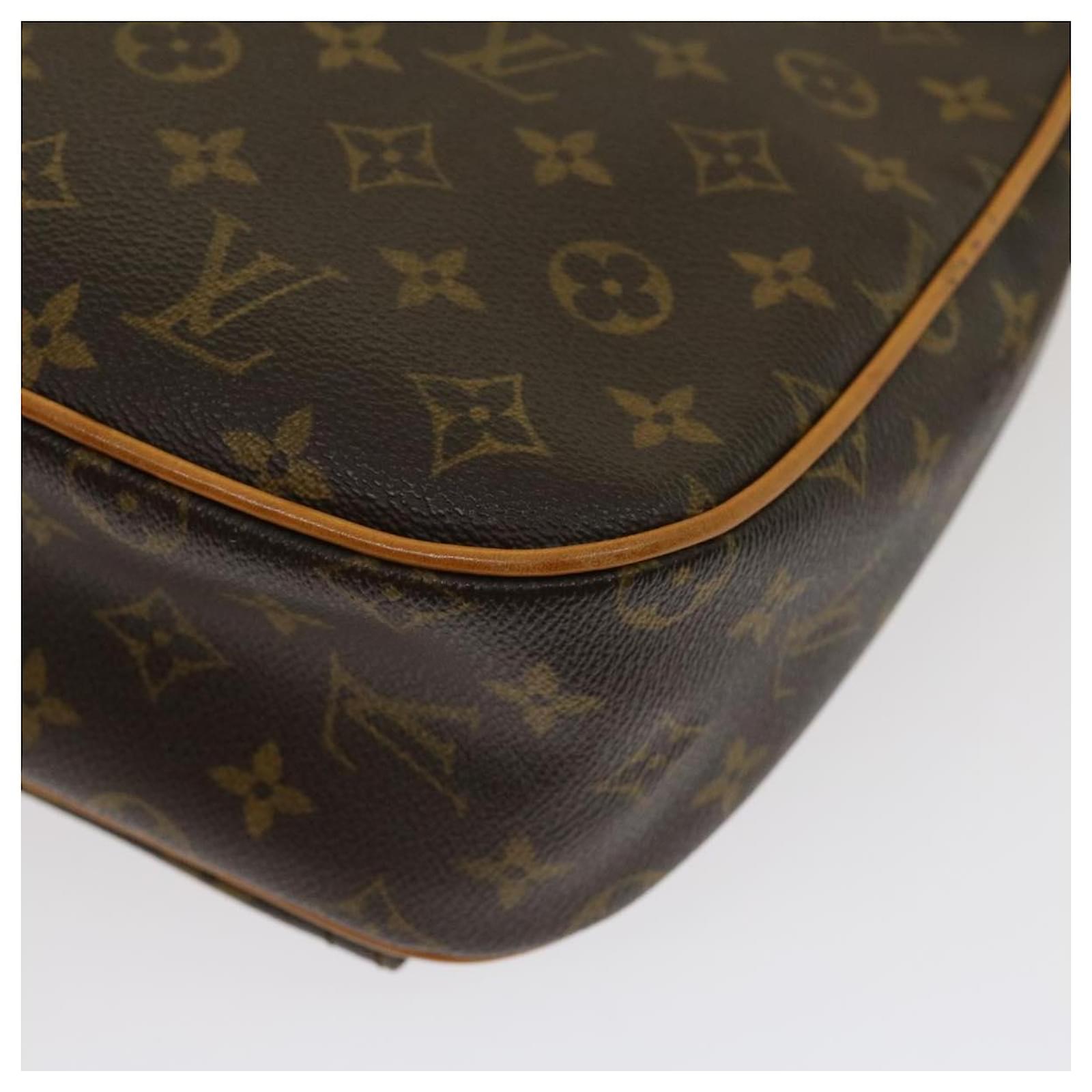 LOUIS VUITTON Monogram Hudson GM Shoulder Bag M40045 LV Auth pt2434 Cloth  ref.601473 - Joli Closet