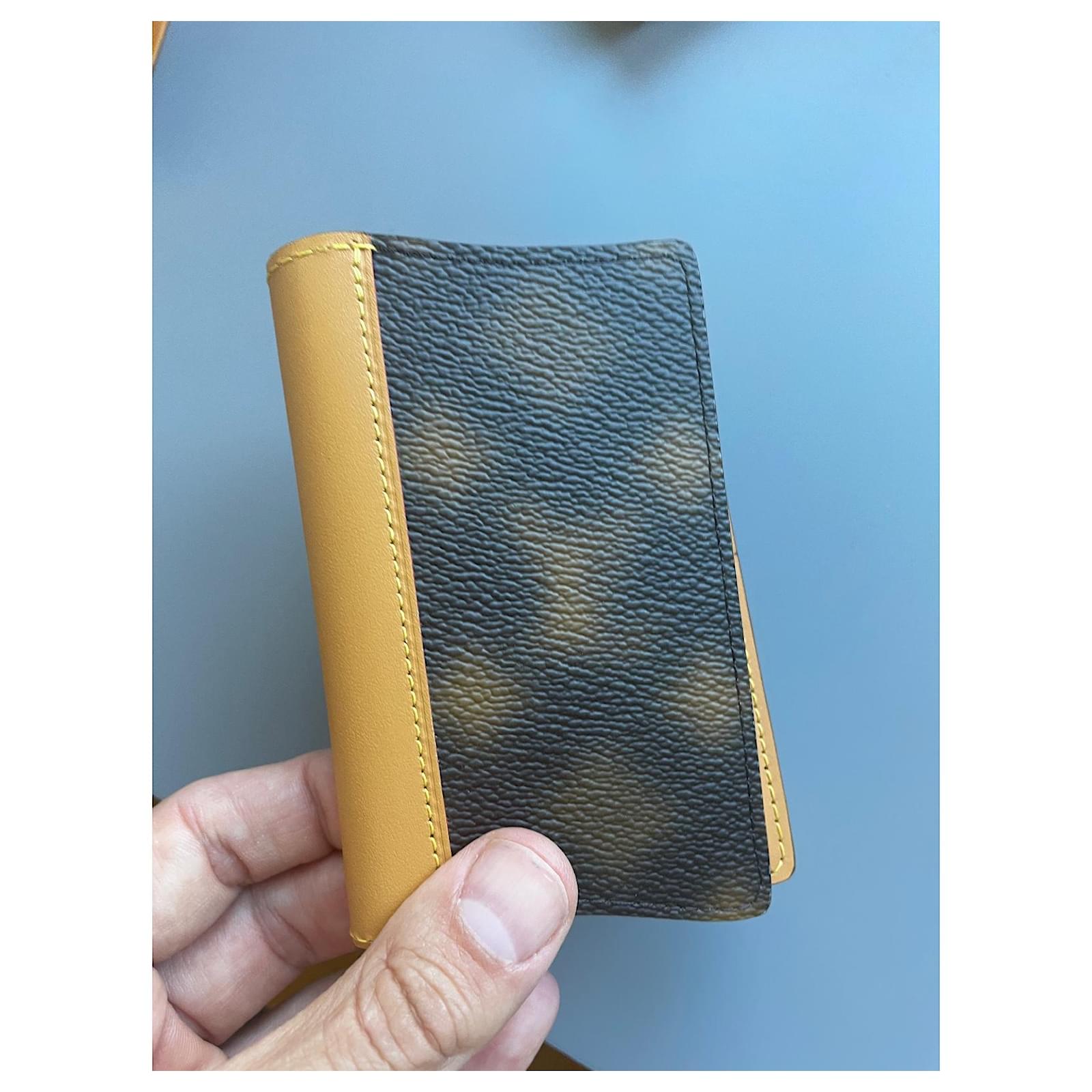 Louis Vuitton LV Slender wallet Virgil ABloh Brown Leather ref.576137 -  Joli Closet
