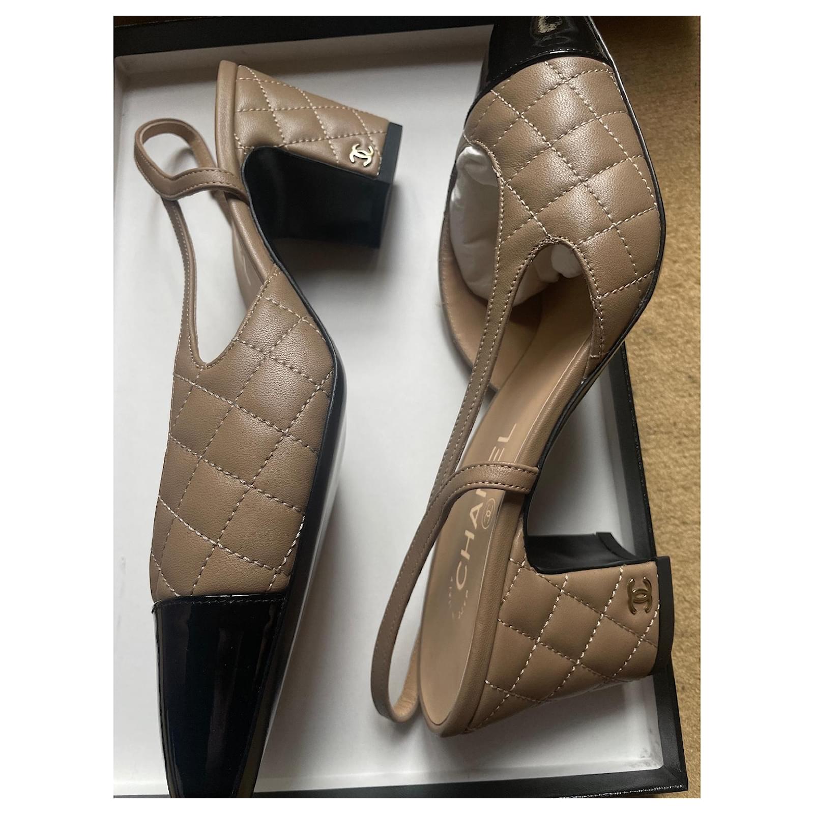 Chanel Quilted slingback Beige Leather ref.605041 - Joli Closet
