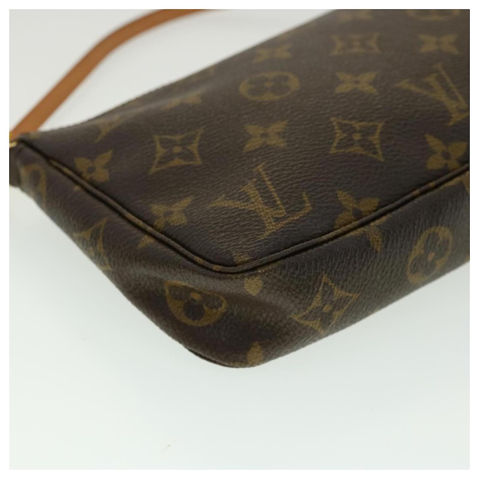 LOUIS VUITTON Monogram Pochette Accessoires Pouch M51980 LV Auth pt3137  Cloth ref.605311 - Joli Closet