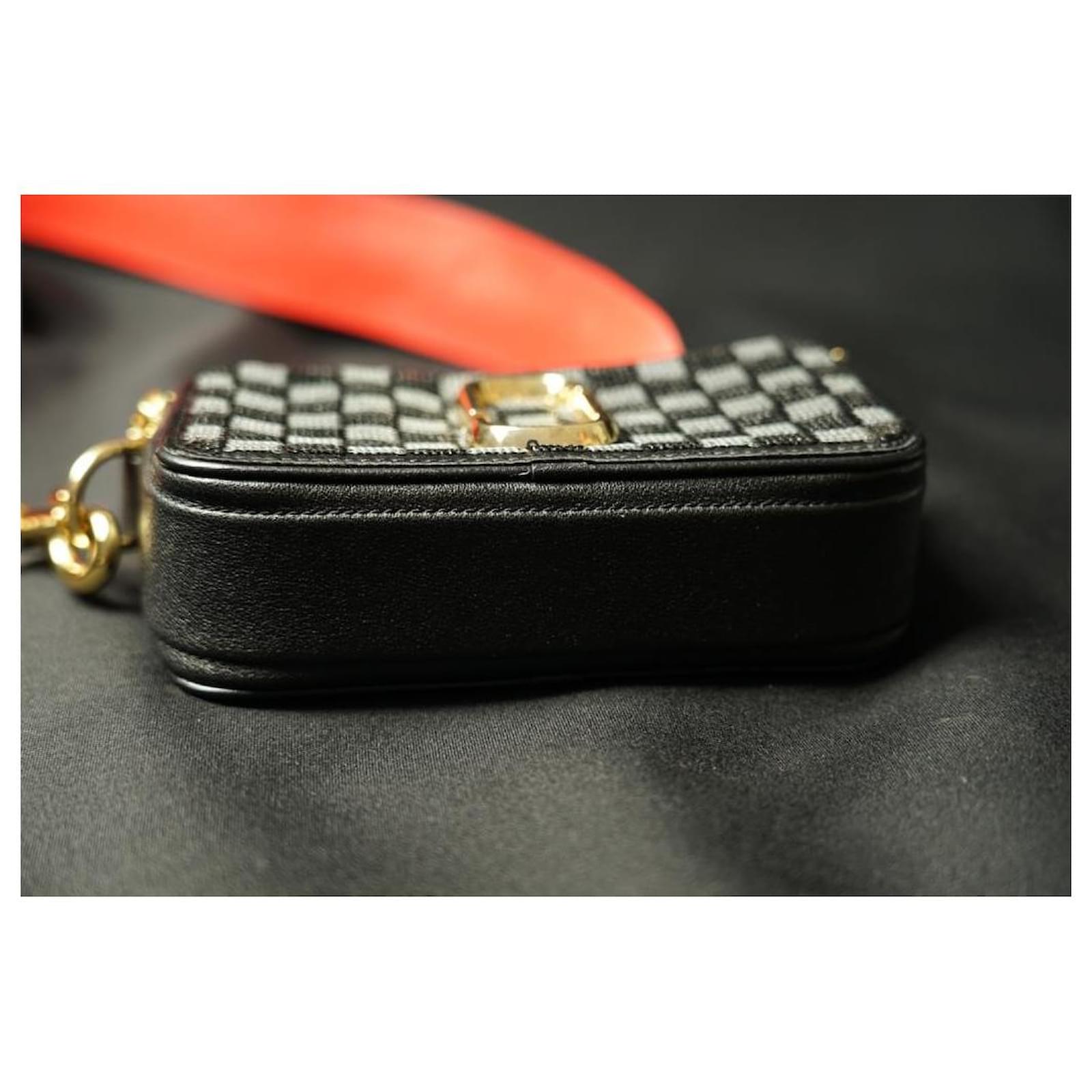 Marc Jacobs Snapshot Bag in Black Leather ref.463012 - Joli Closet