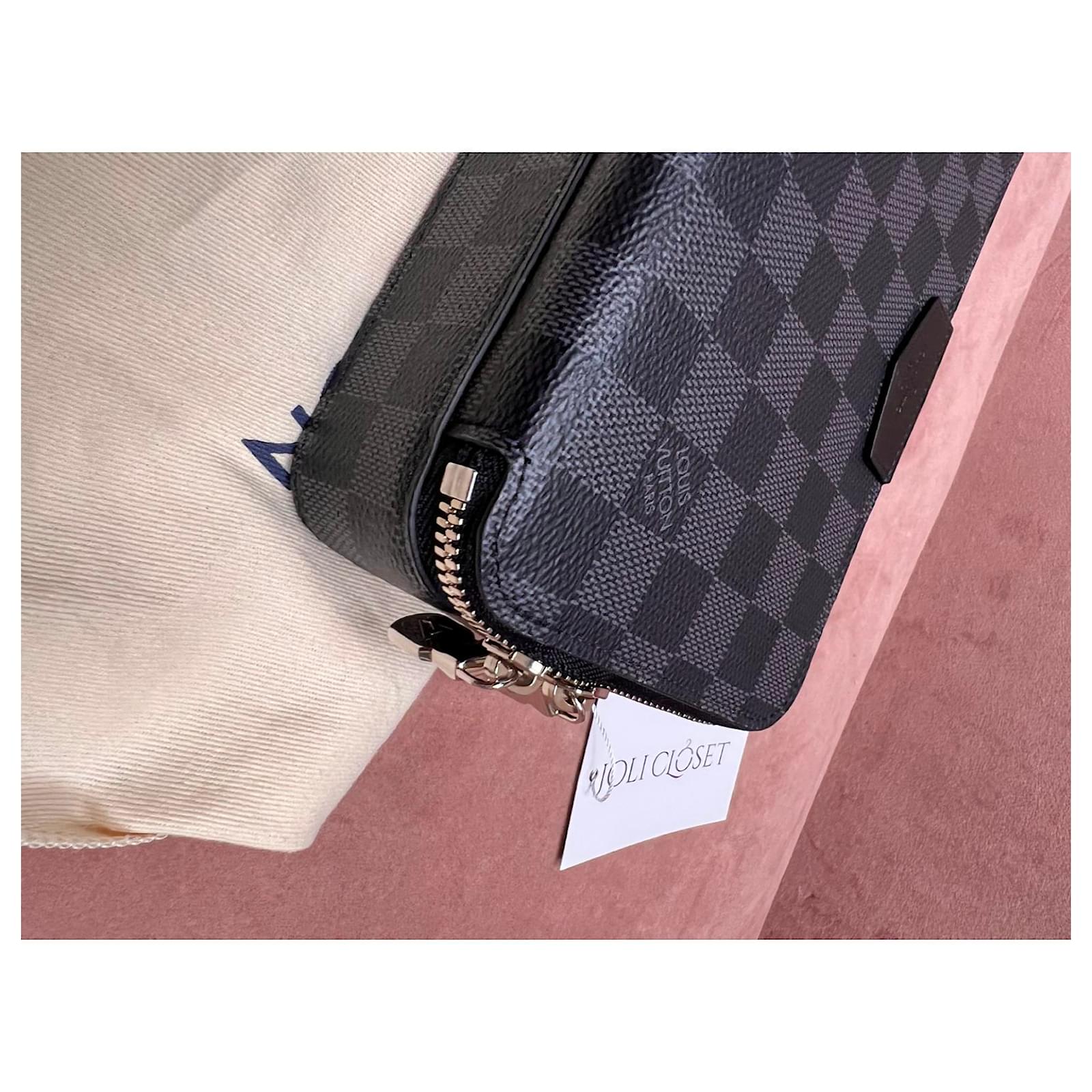 Louis Vuitton Alpha Wearable Wallet Versatile Compact Bag