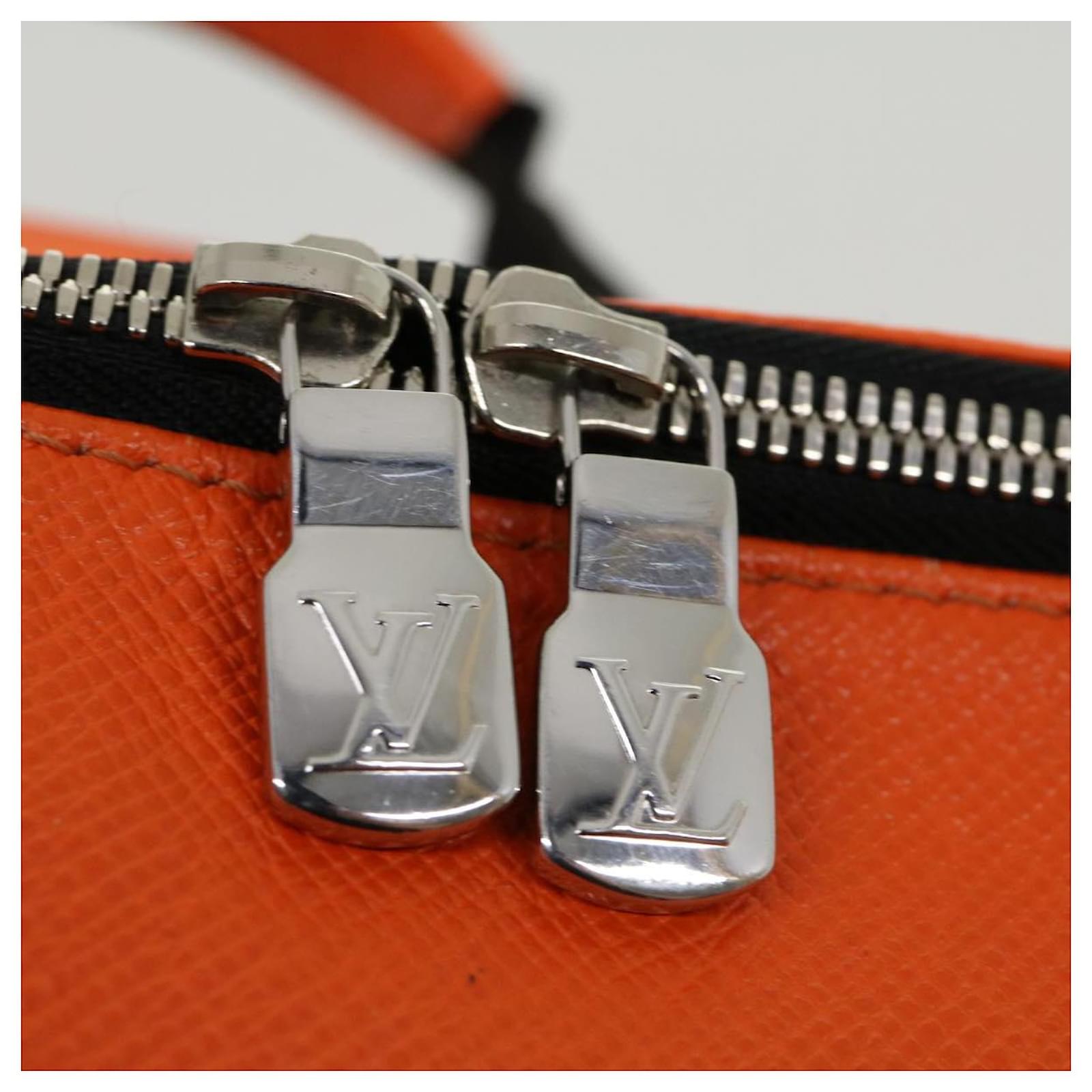 LOUIS VUITTON Taigalama Discovery Backpack Orange M30410 LV Auth 30190a  Cloth ref.606271 - Joli Closet