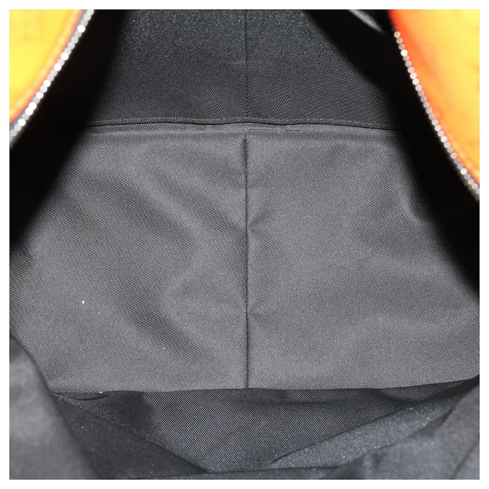 LOUIS VUITTON Taigalama Discovery Backpack Orange M30410 LV Auth 30190a  Cloth ref.606271 - Joli Closet