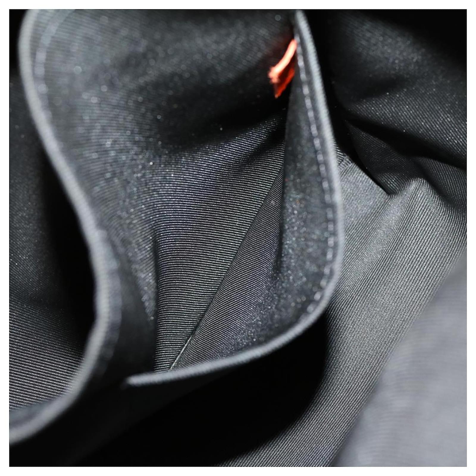 LOUIS VUITTON Taigalama Discovery Backpack Orange M30410 LV Auth 30190a  Cloth ref.606271 - Joli Closet