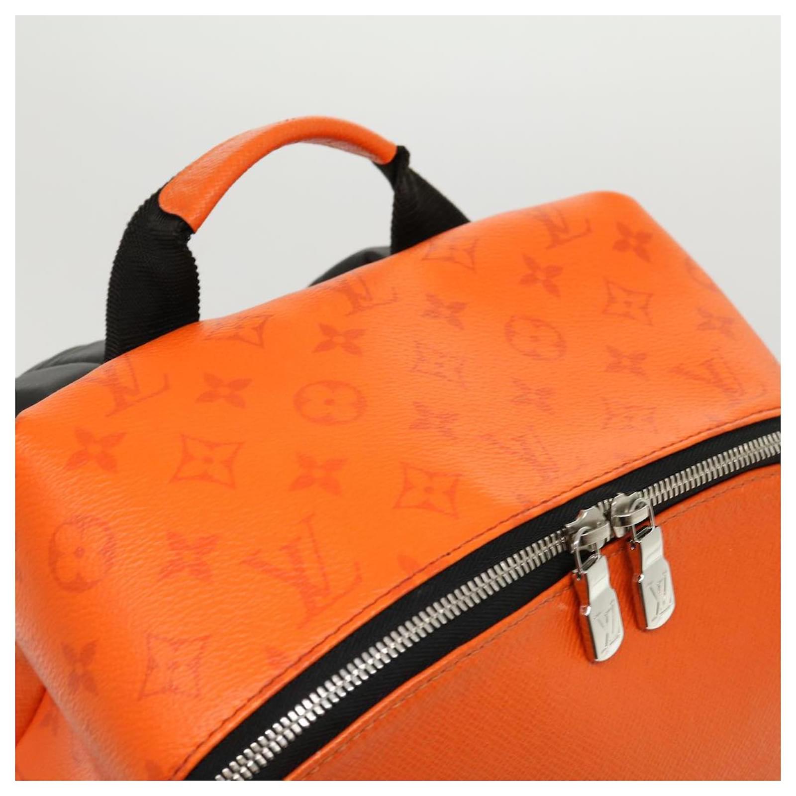 LOUIS VUITTON Taigalama Discovery Backpack Orange M30410 LV Auth 30190a  Cloth ref.606271 - Joli Closet